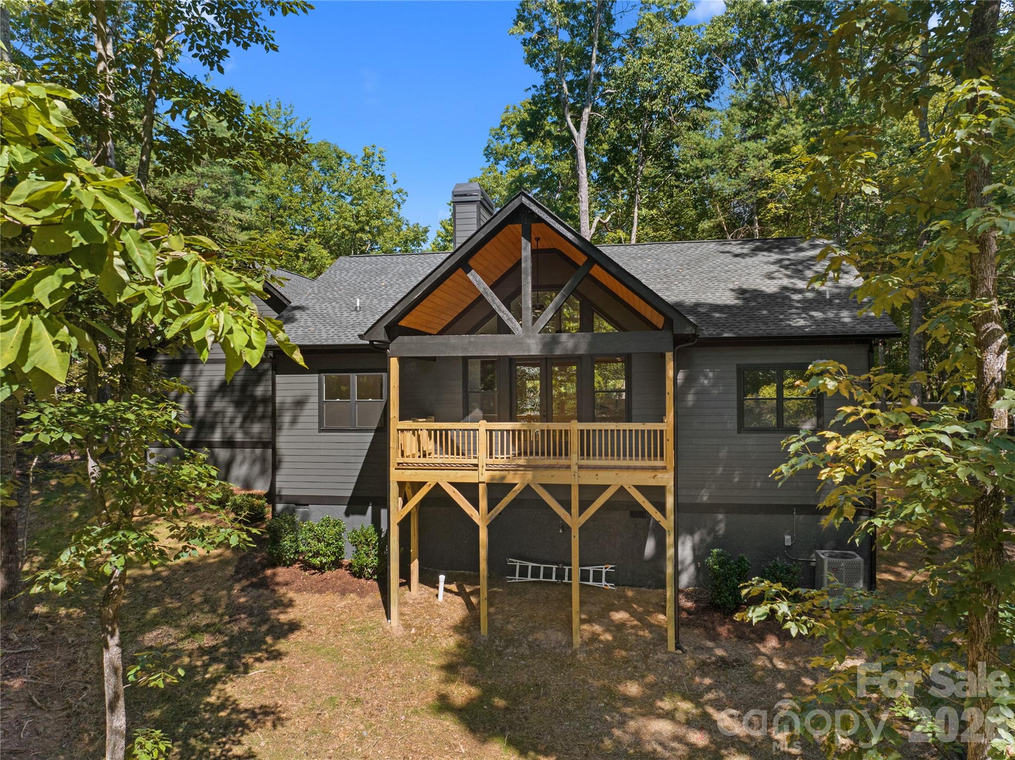 32 Ossarooga Court Property Photo 6