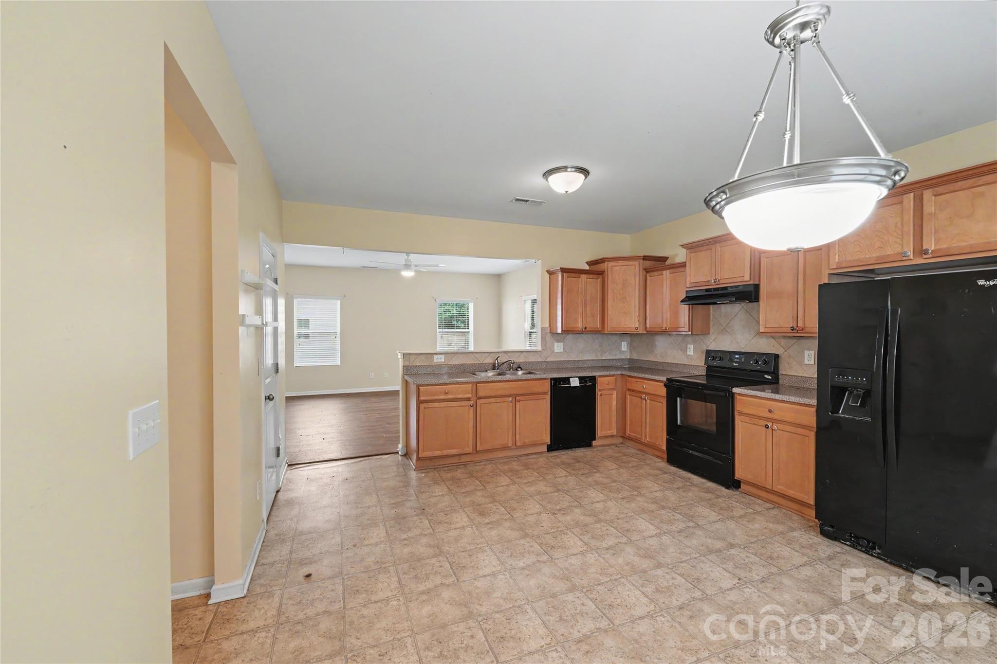 460 Dutch White Drive Property Photo 17