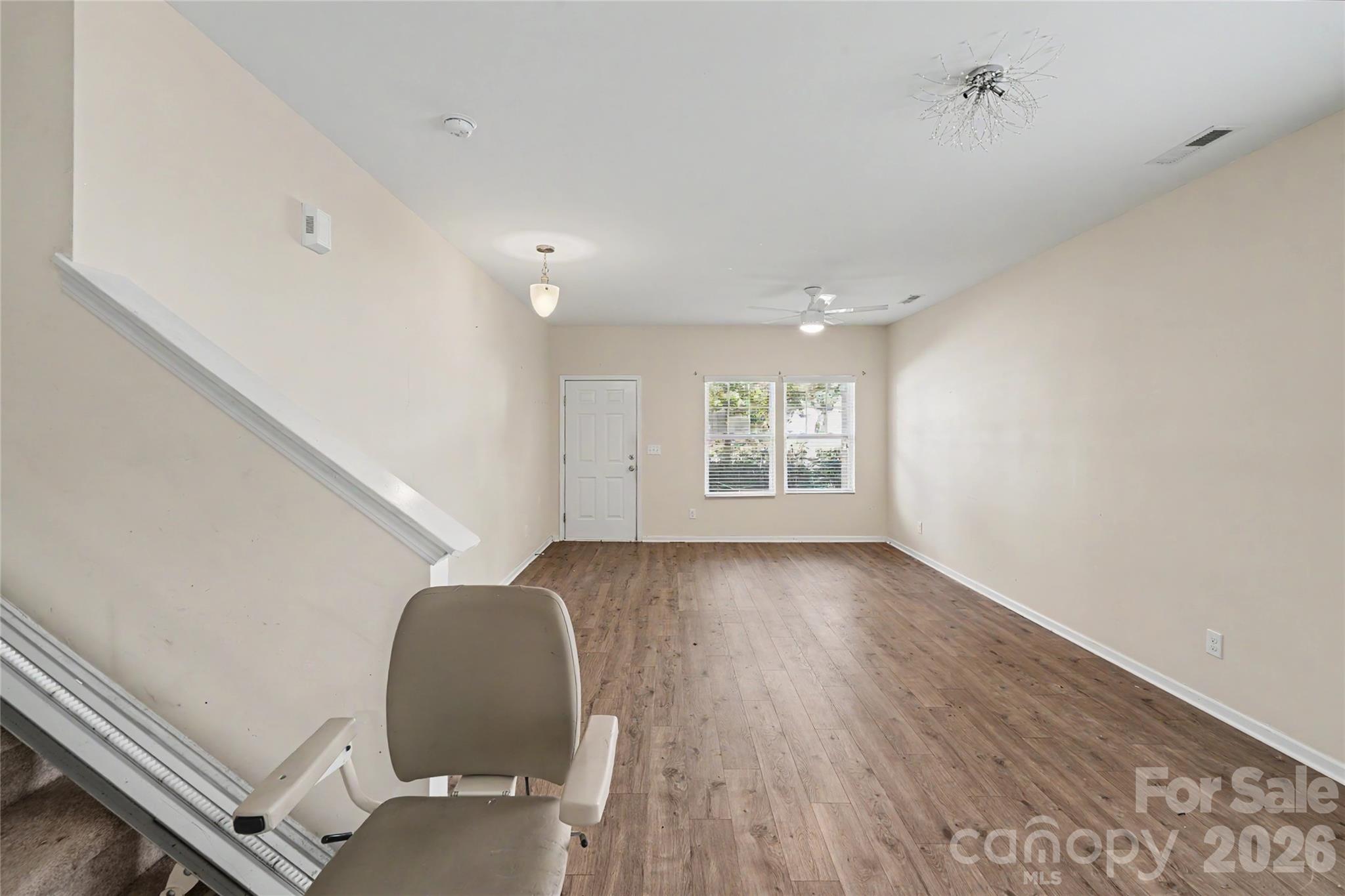 460 Dutch White Drive Property Photo 19
