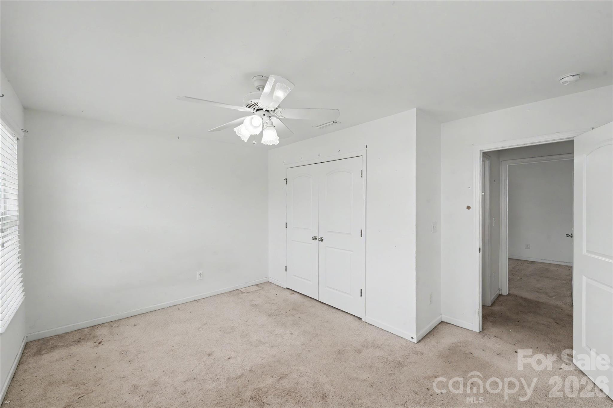 460 Dutch White Drive Property Photo 22