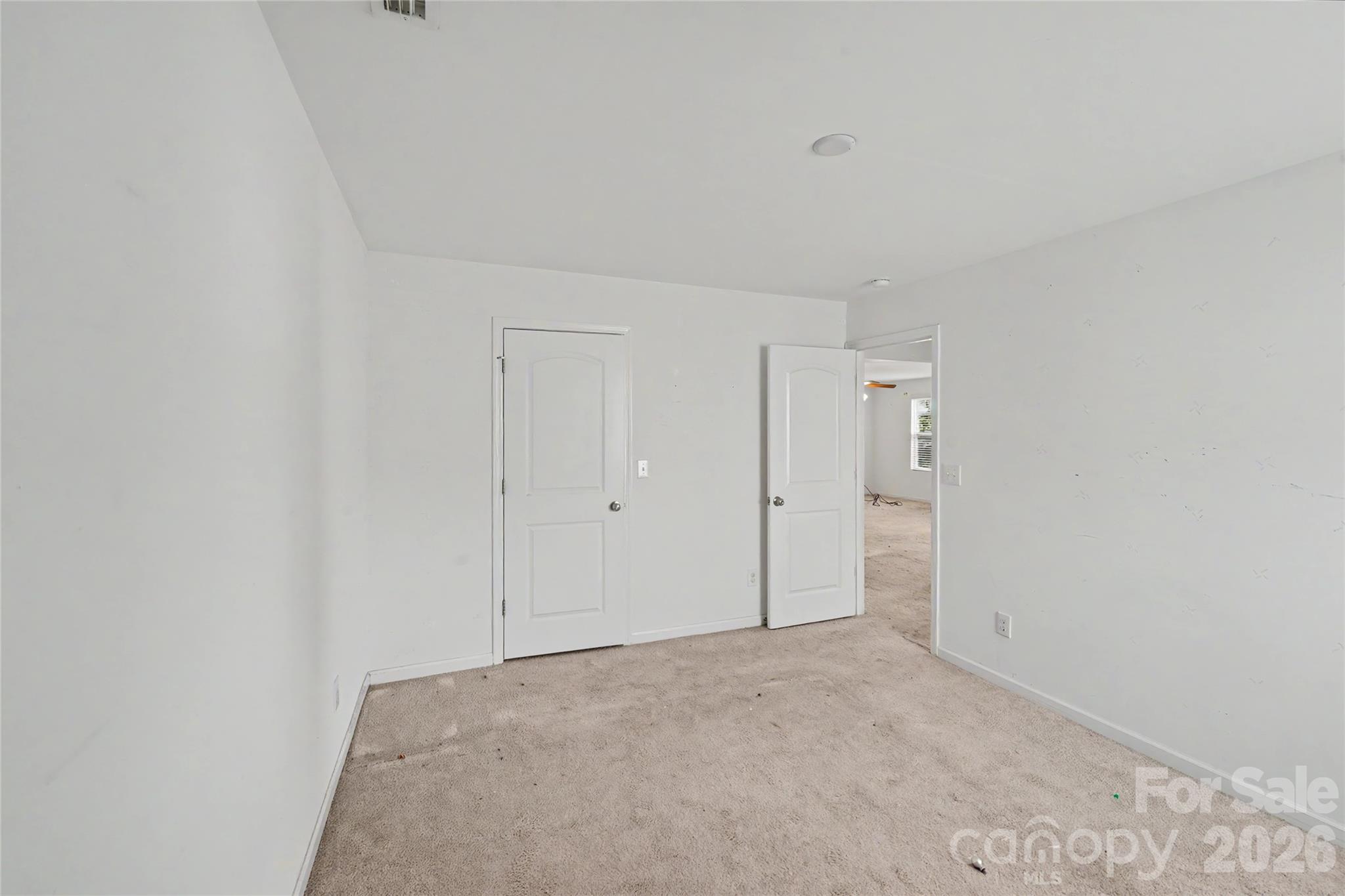 460 Dutch White Drive Property Photo 27