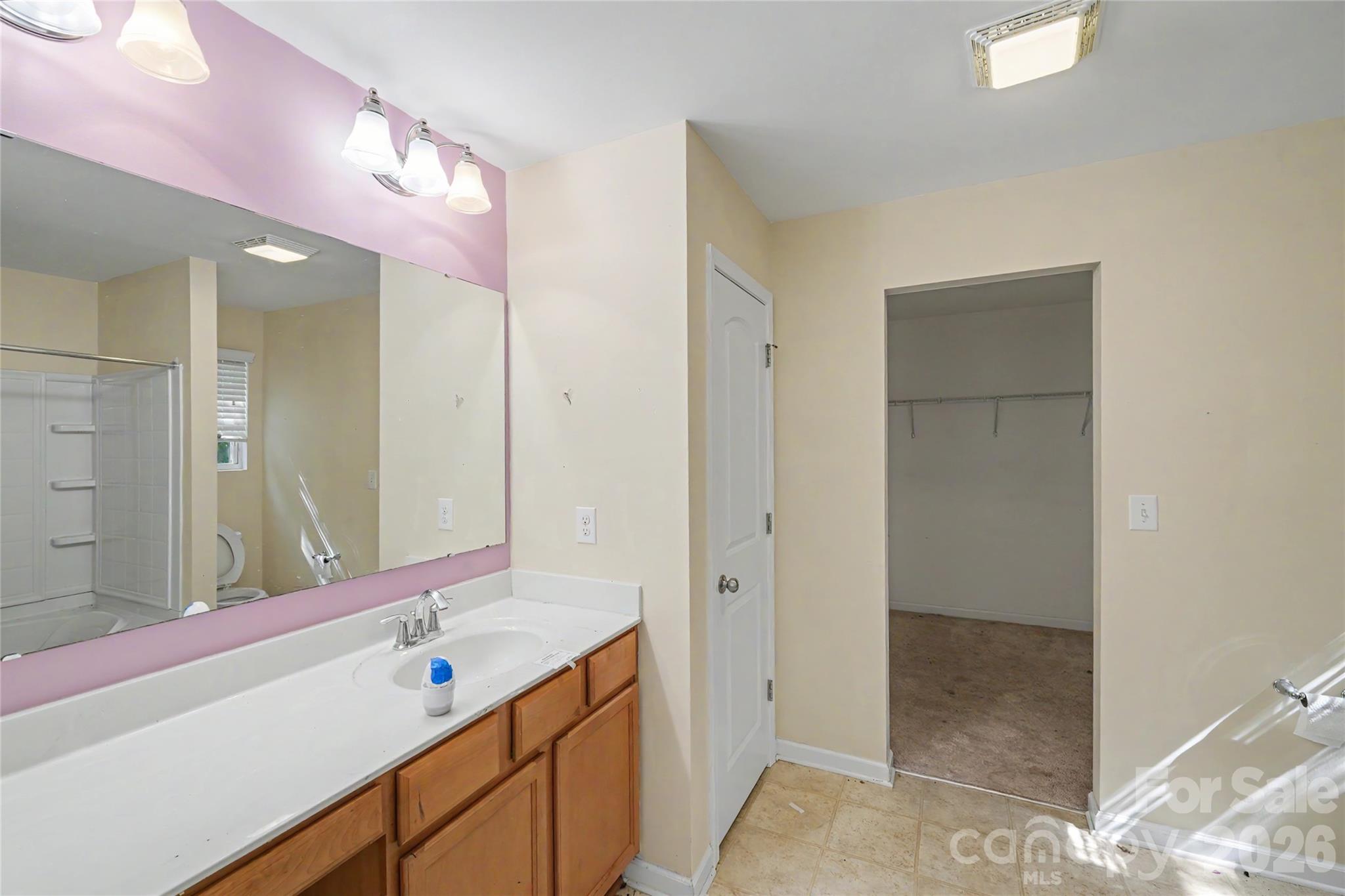 460 Dutch White Drive Property Photo 31