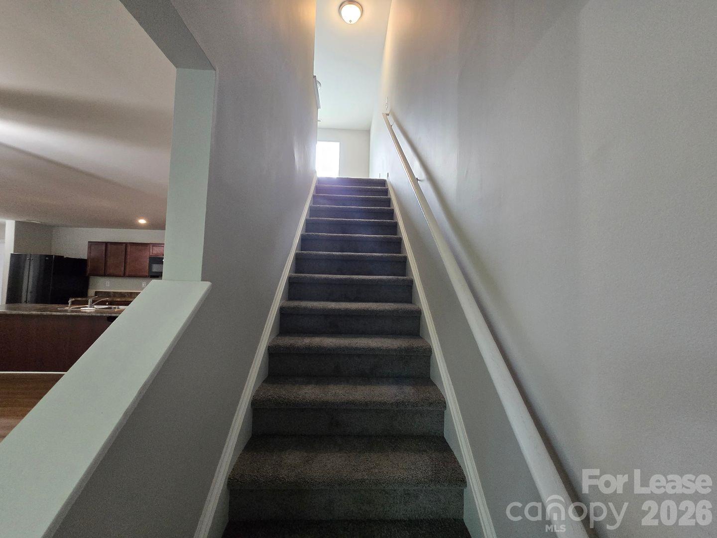 1819 Hooper Court Property Photo 7