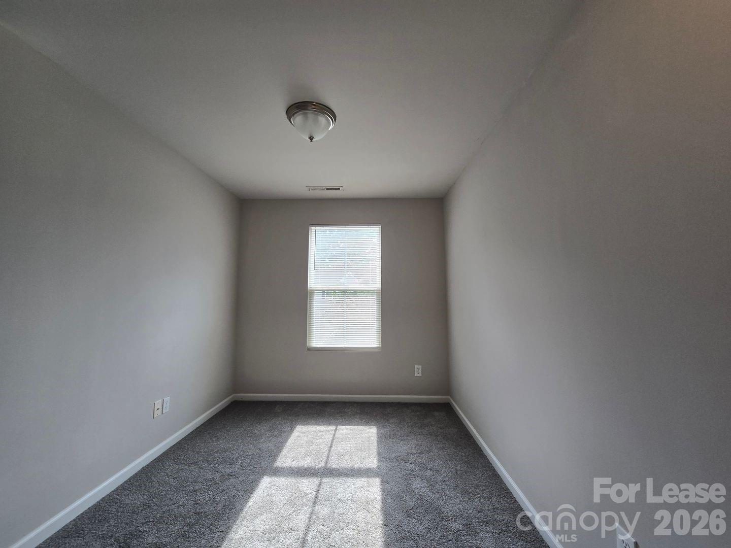 1819 Hooper Court Property Photo 13
