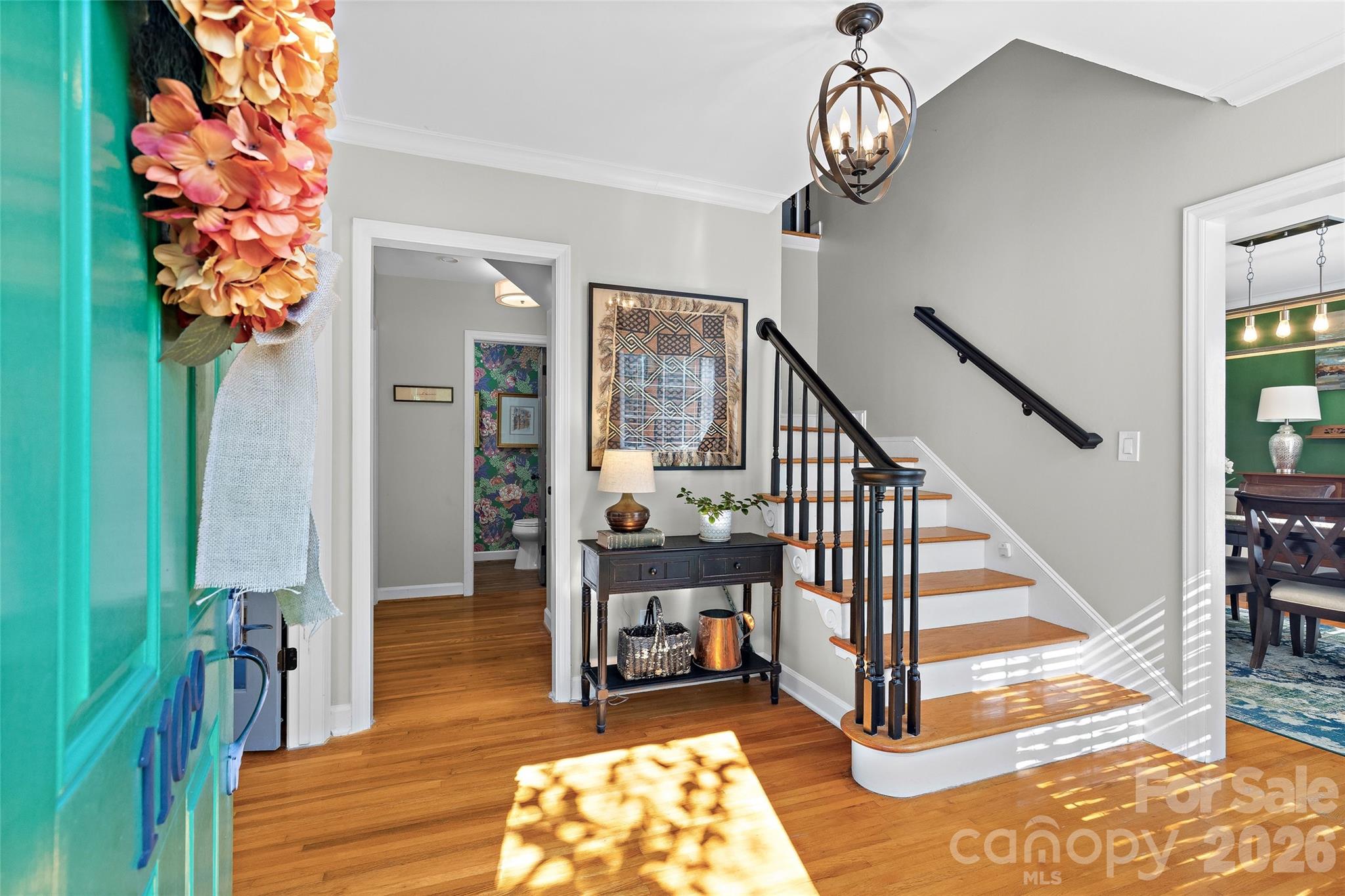 1109 Tuxedo Court Property Photo 4