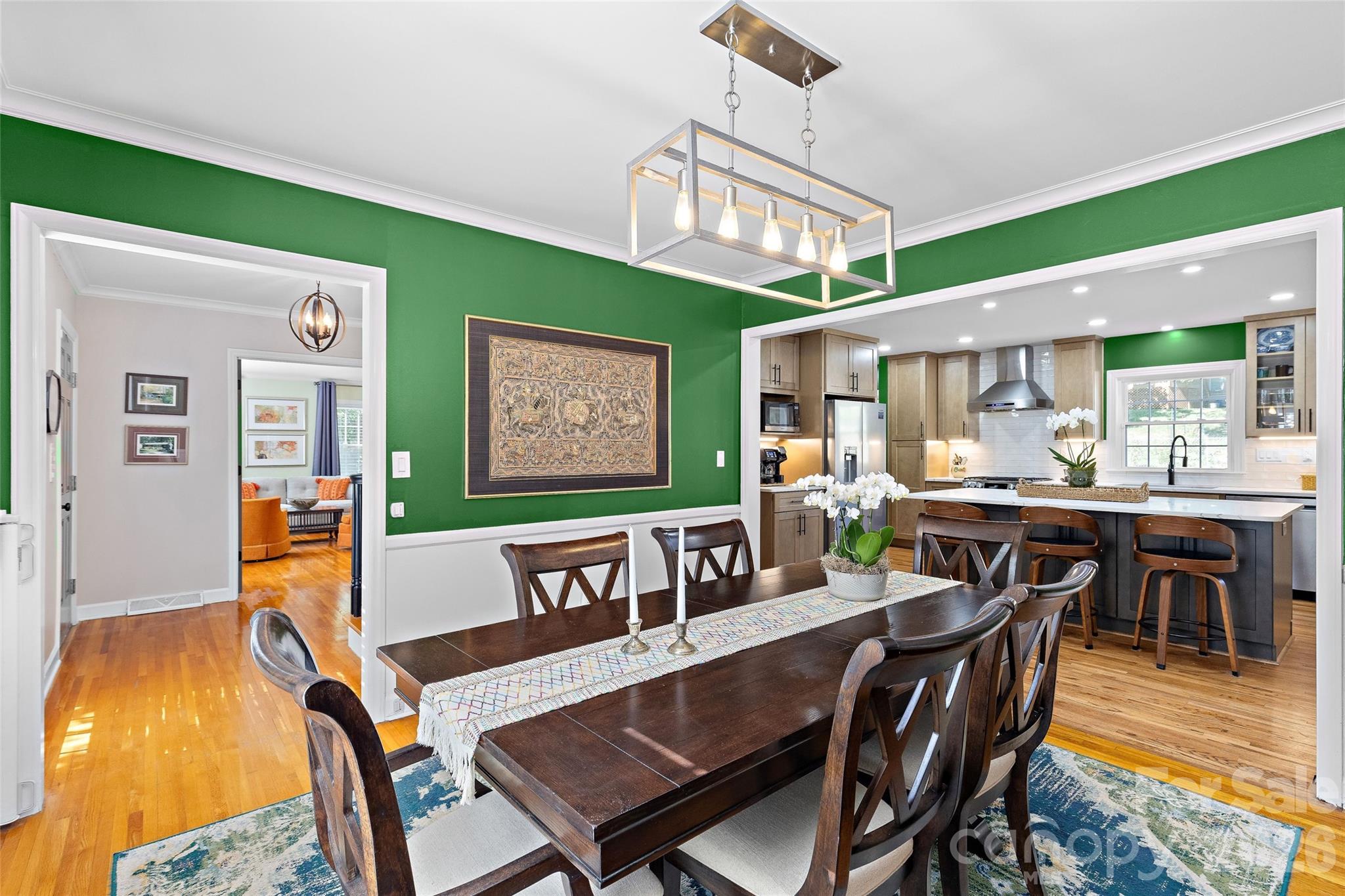 1109 Tuxedo Court Property Photo 11