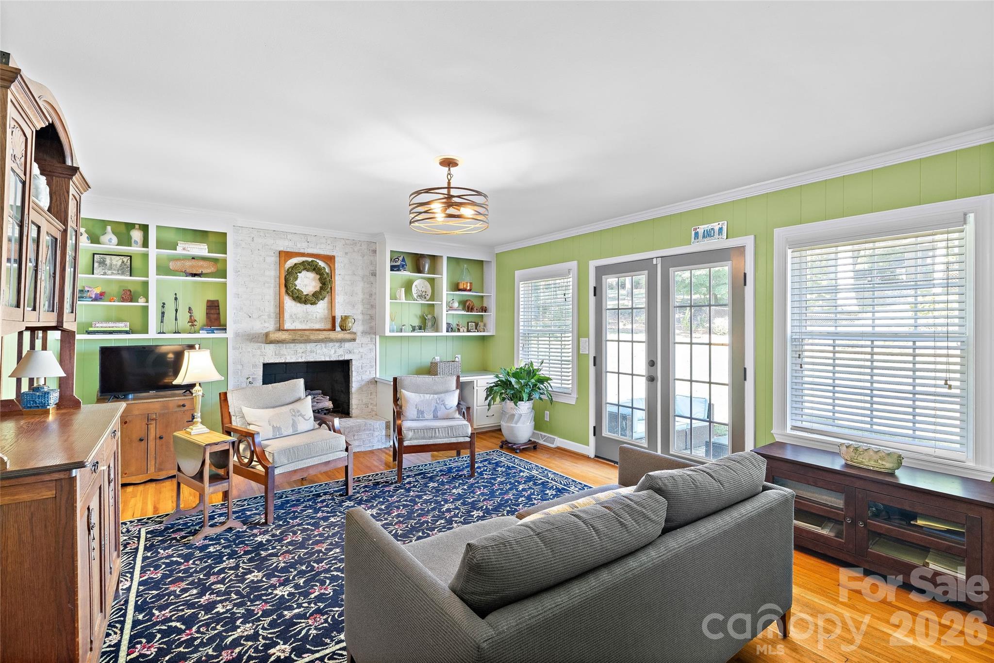 1109 Tuxedo Court Property Photo 23