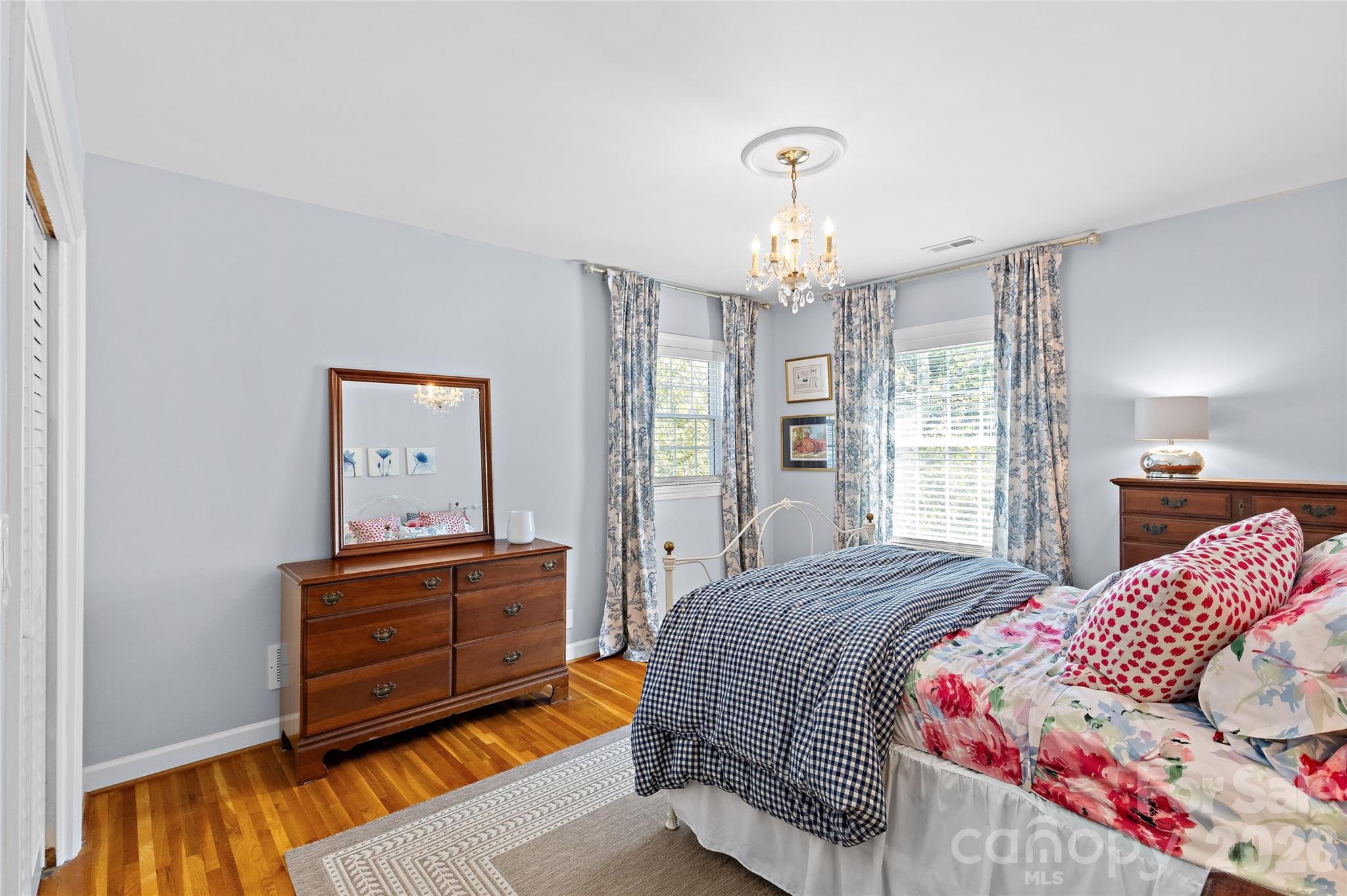 1109 Tuxedo Court Property Photo 36