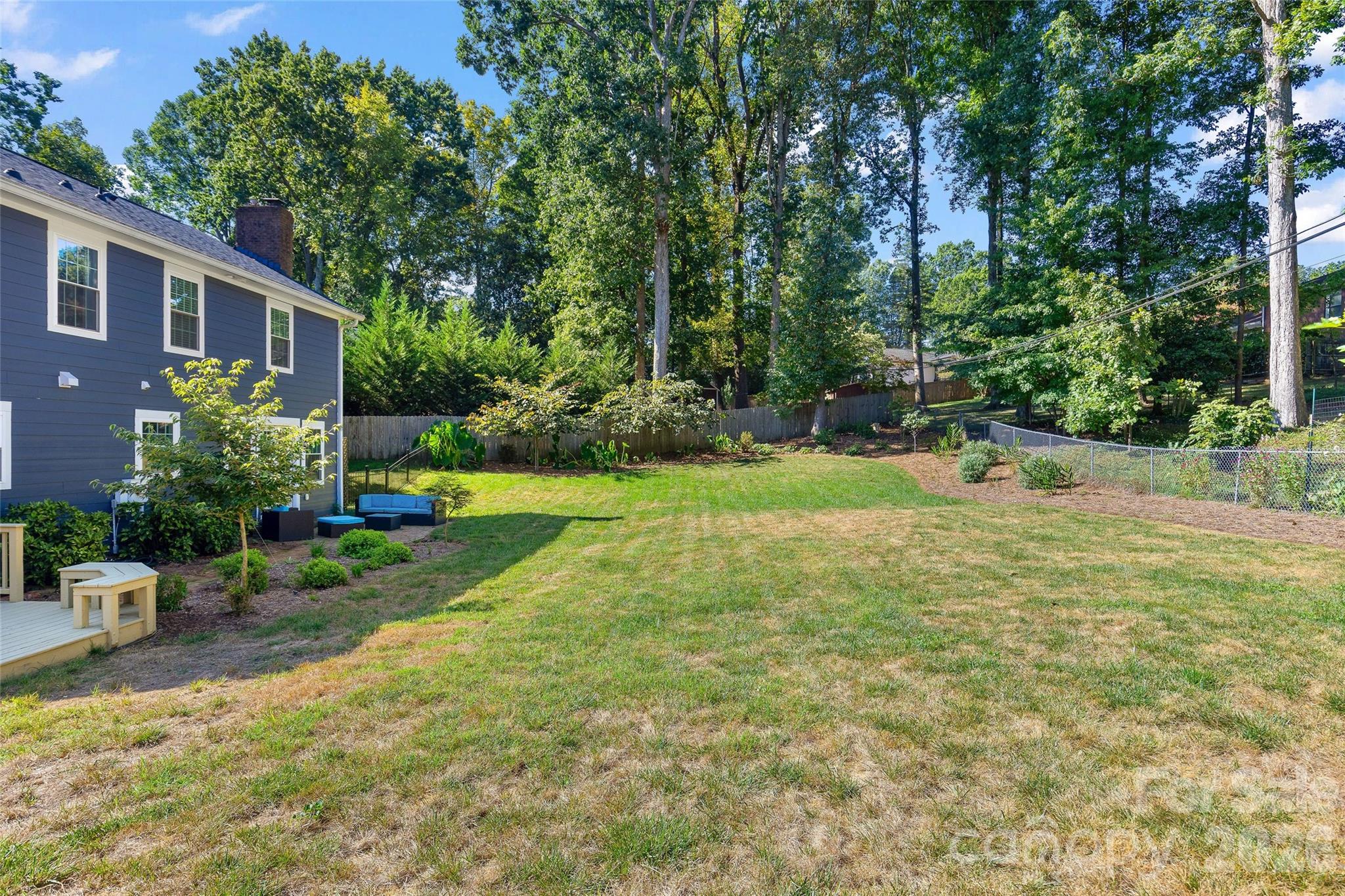 1109 Tuxedo Court Property Photo 47