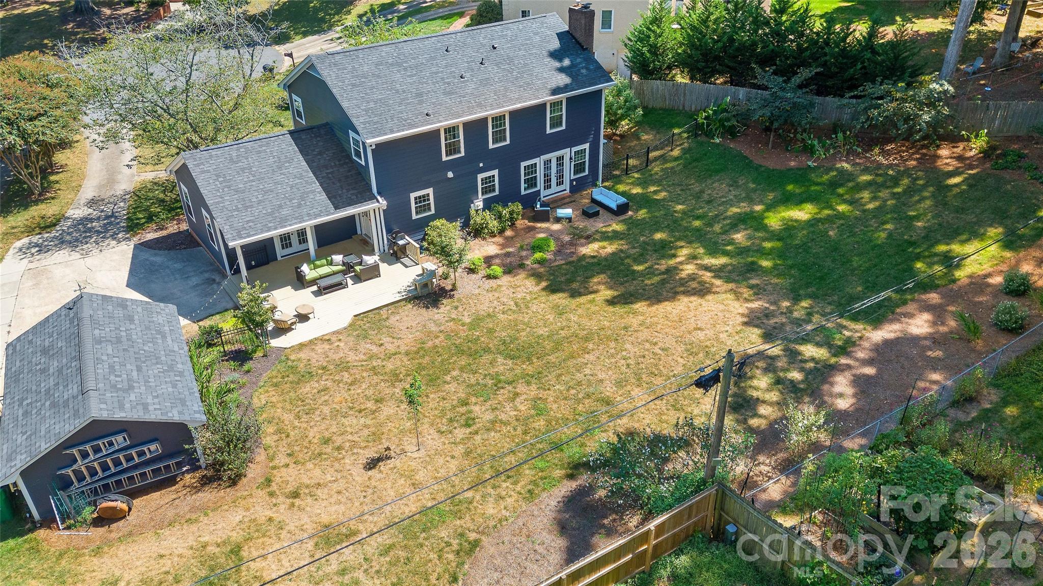 1109 Tuxedo Court Property Photo 48