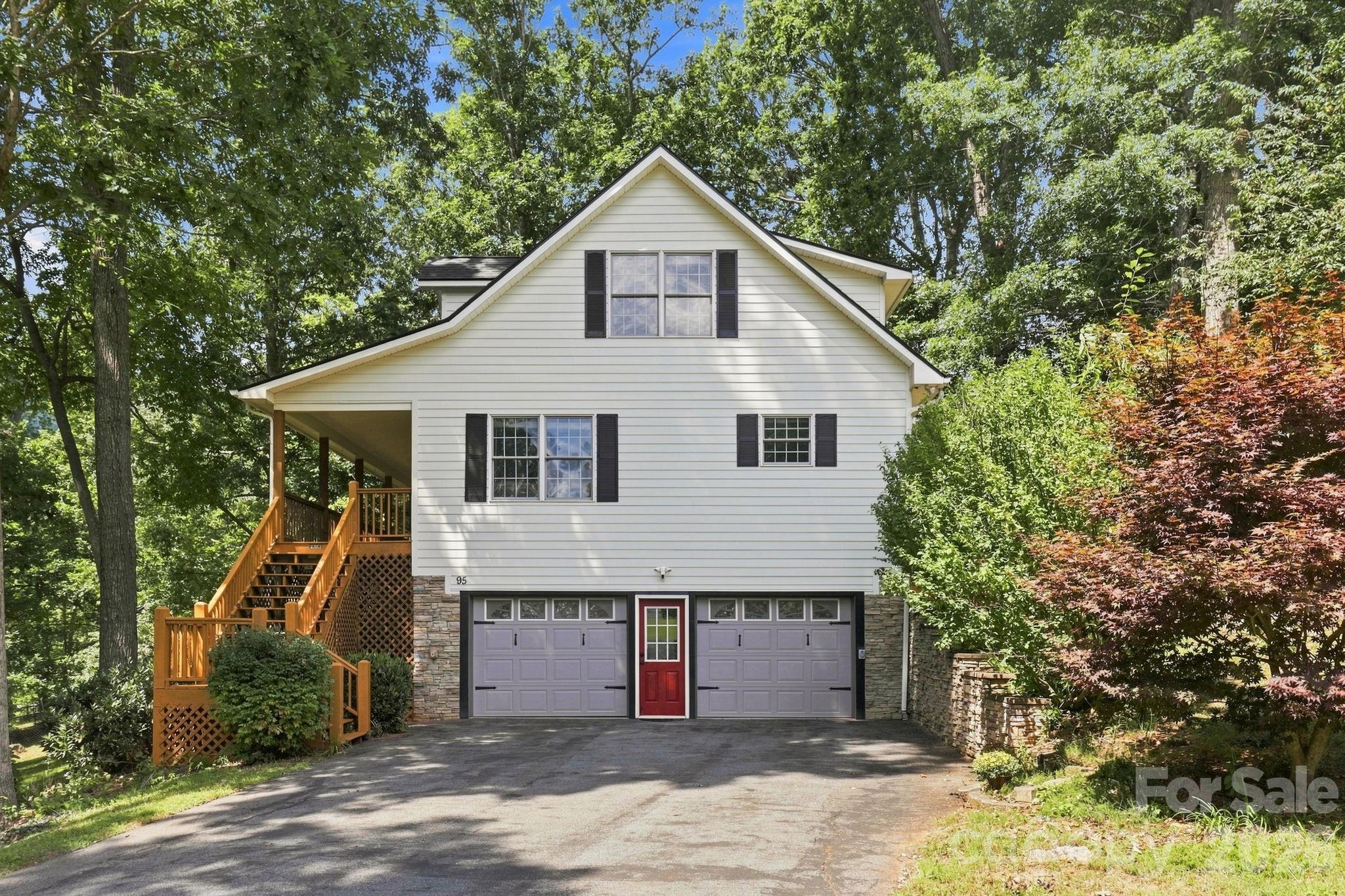 95 Holly Ridge Road Property Photo 3