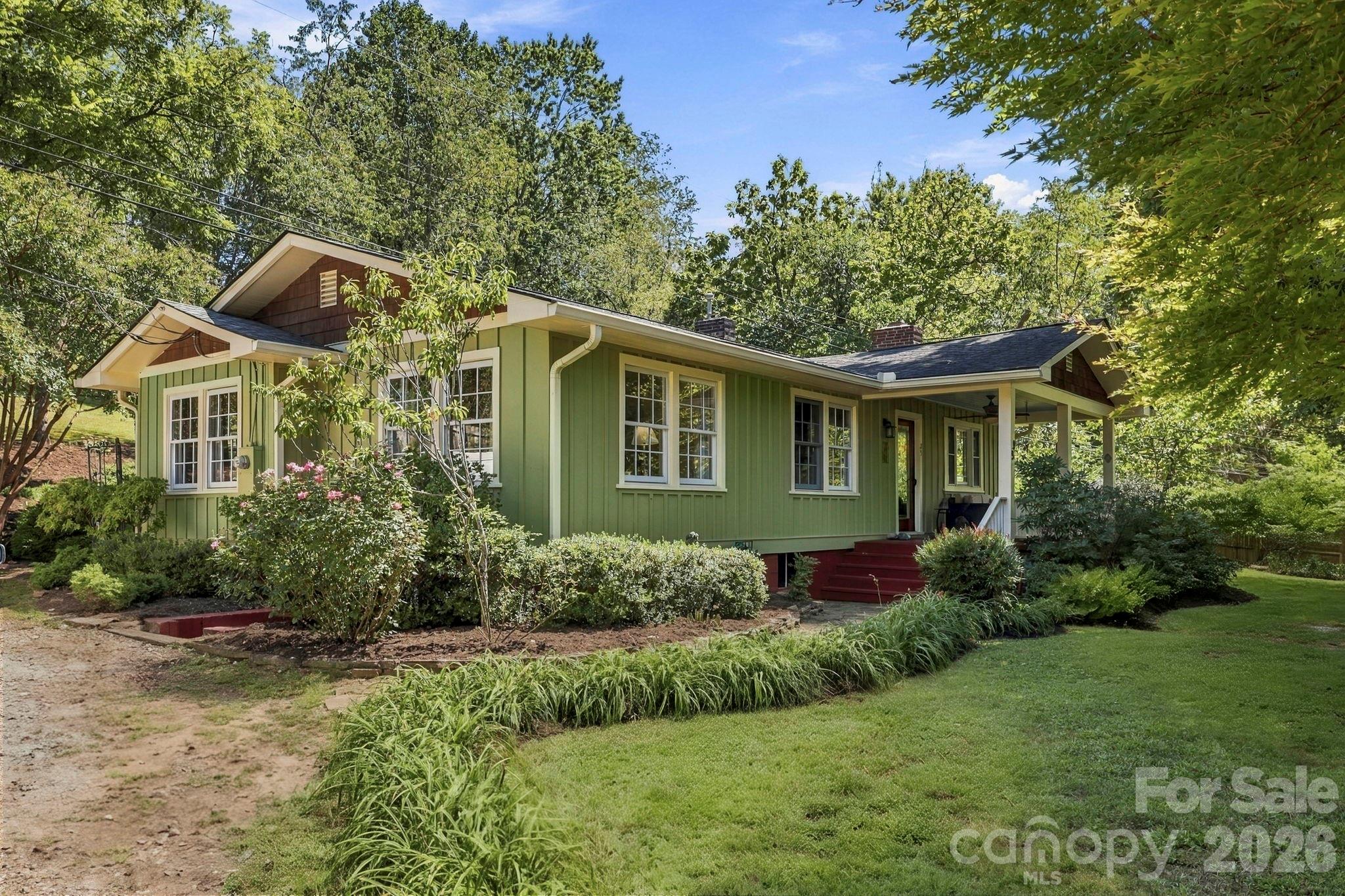 33 Pinecroft Road Property Photo 9