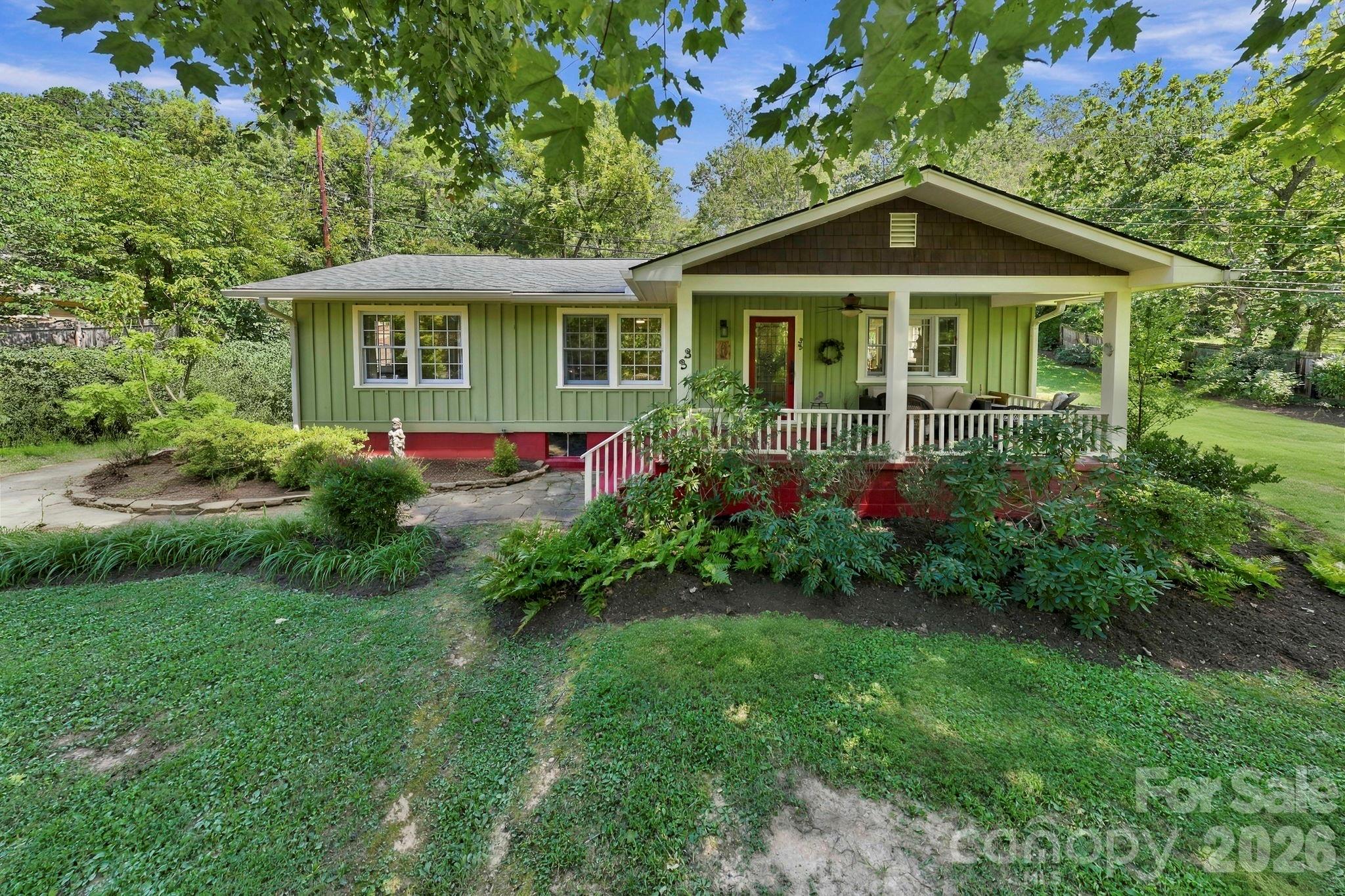 33 Pinecroft Road Property Photo 13