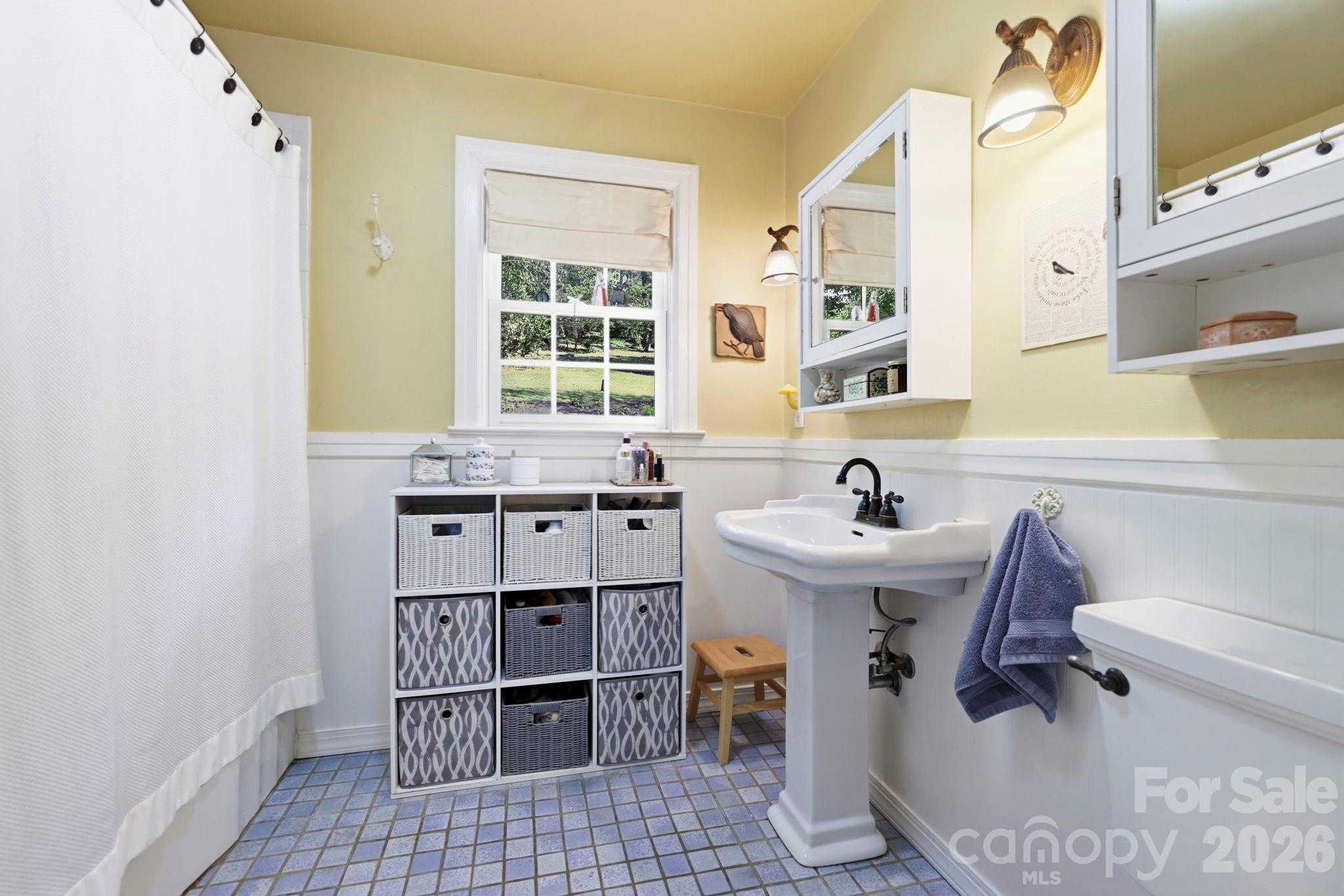33 Pinecroft Road Property Photo 26