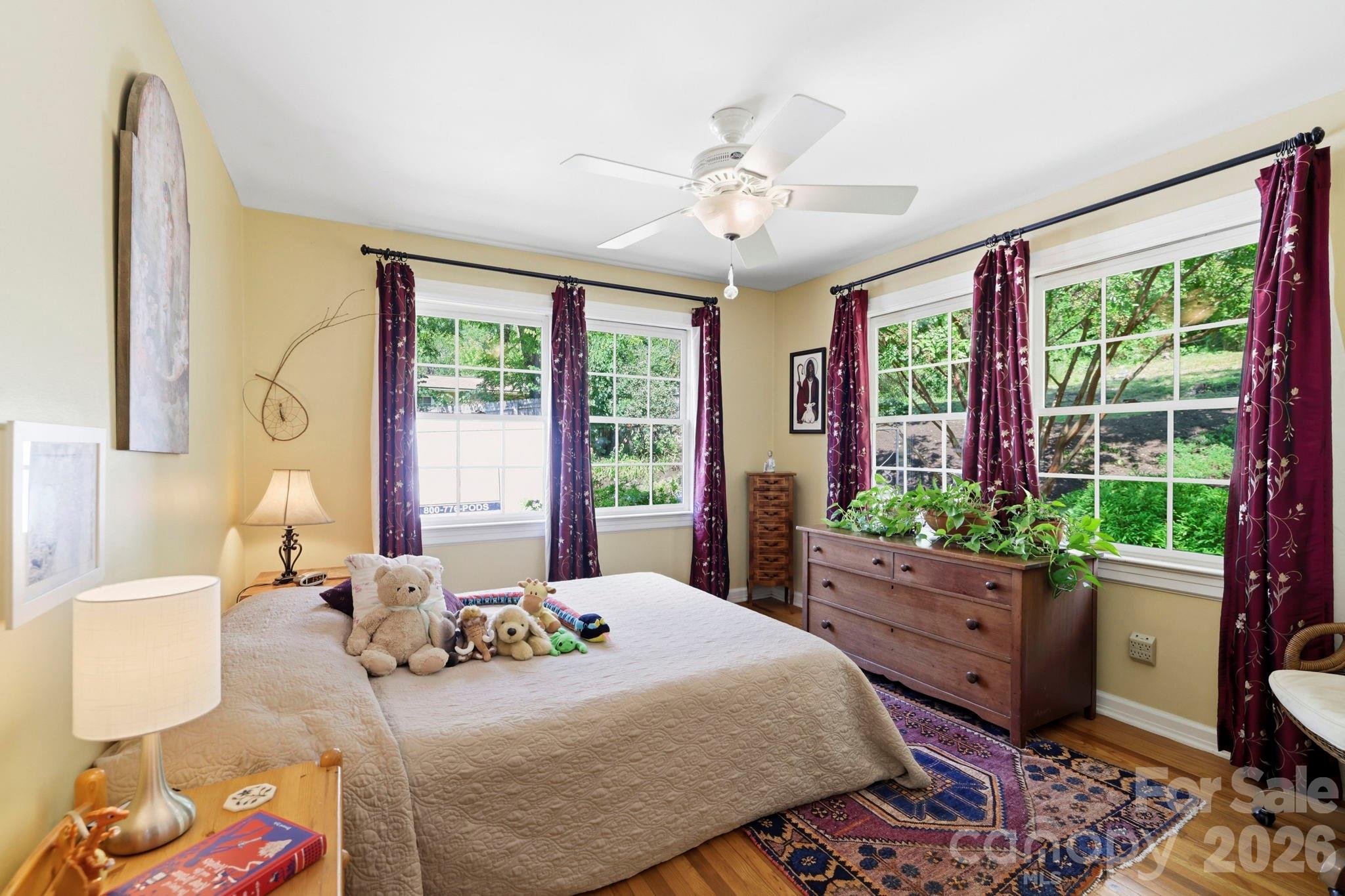 33 Pinecroft Road Property Photo 27