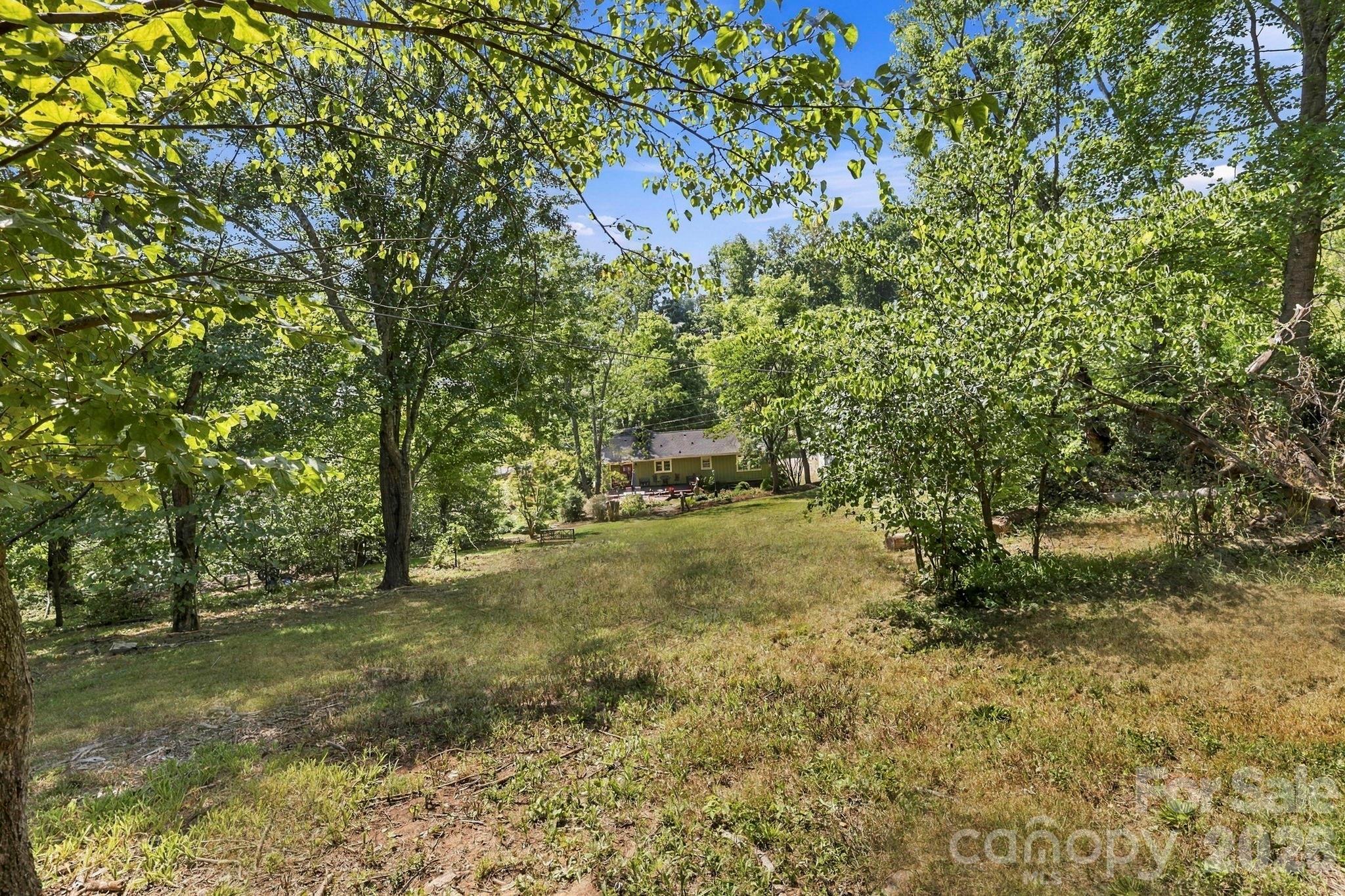 33 Pinecroft Road Property Photo 39