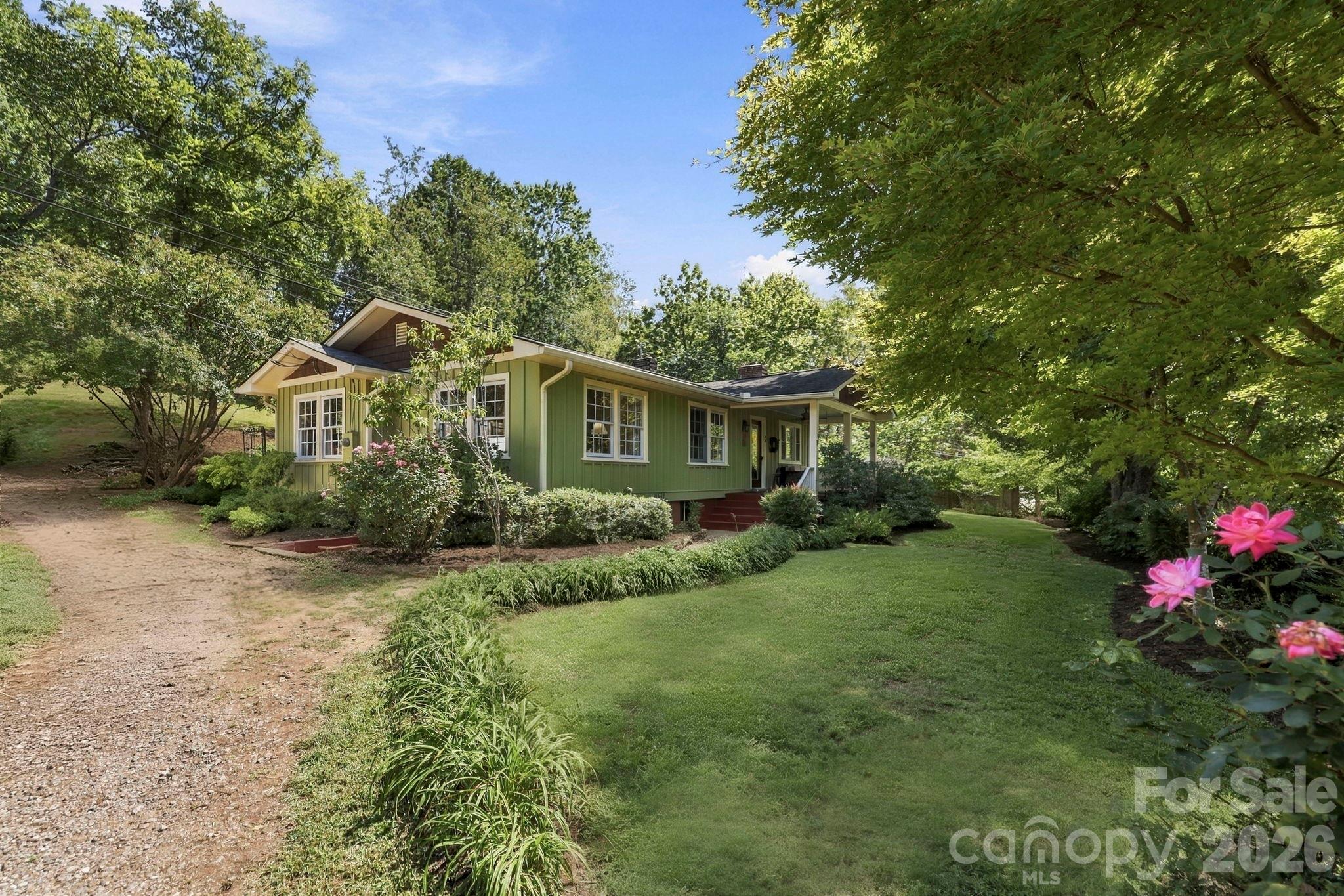 33 Pinecroft Road Property Photo 40
