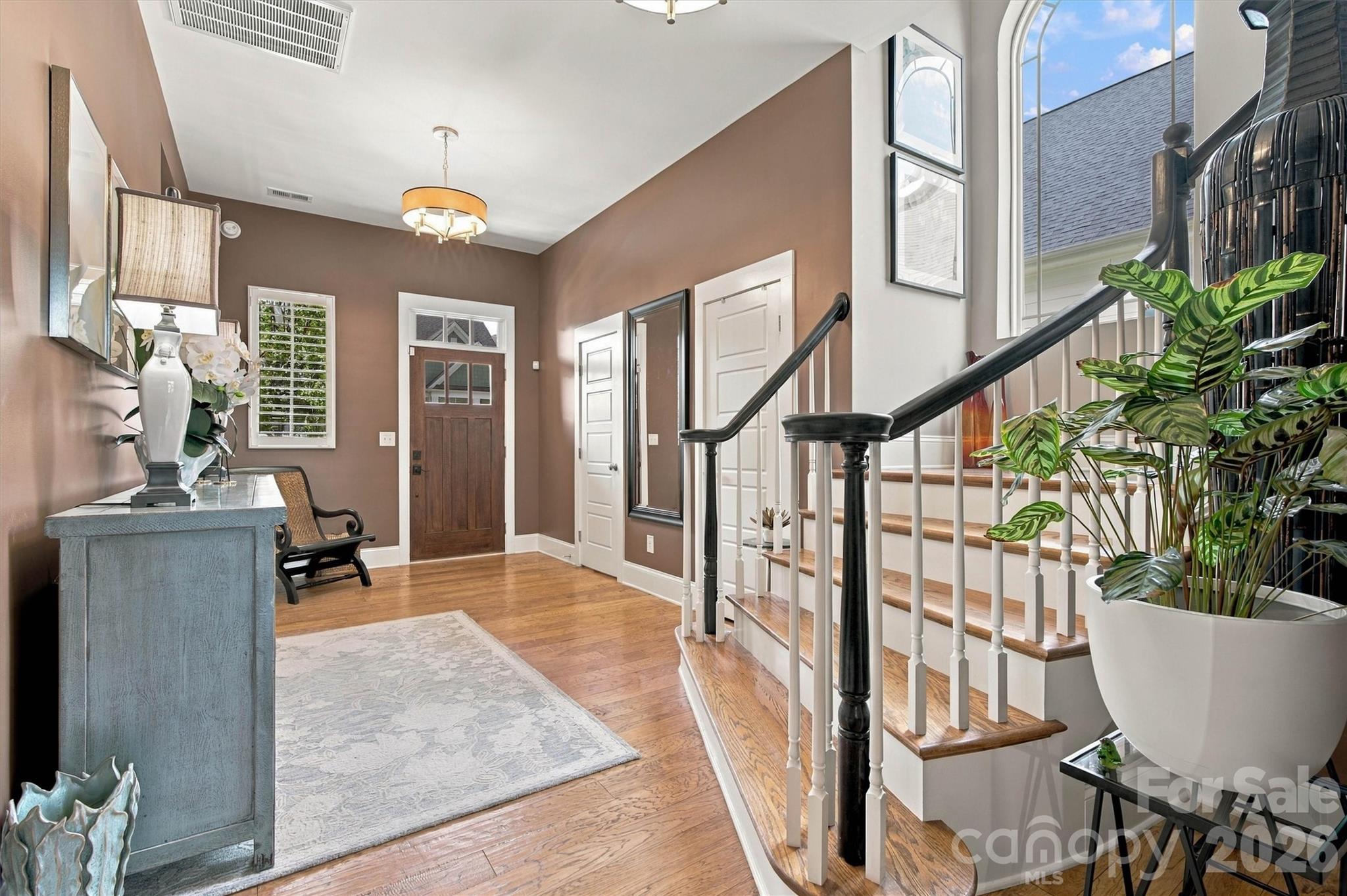3220 Lock Erne Avenue Property Photo 6