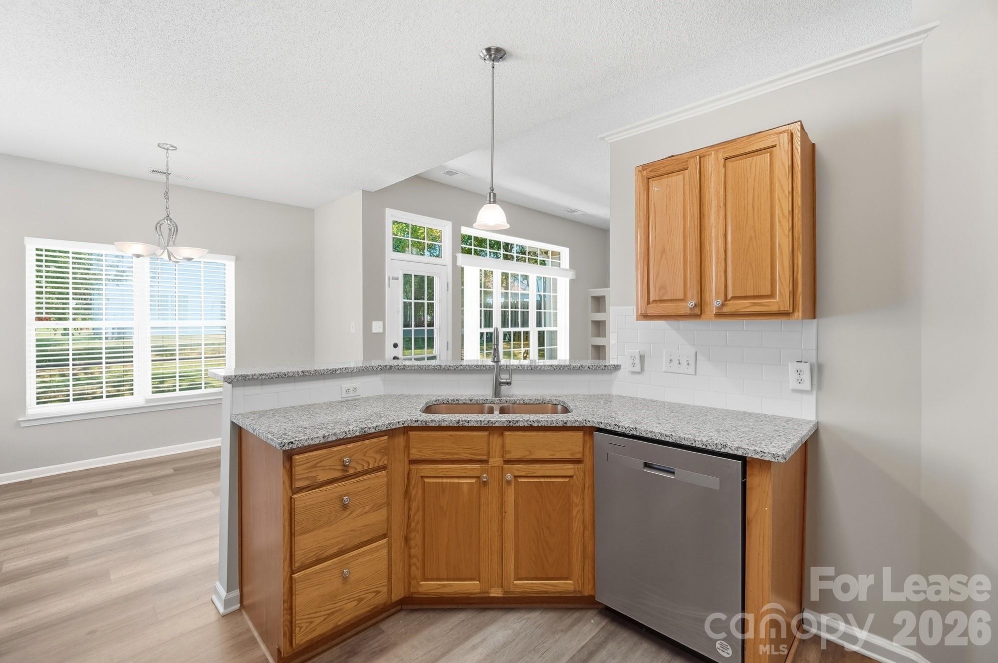 13931 Dingess Road Property Photo 9