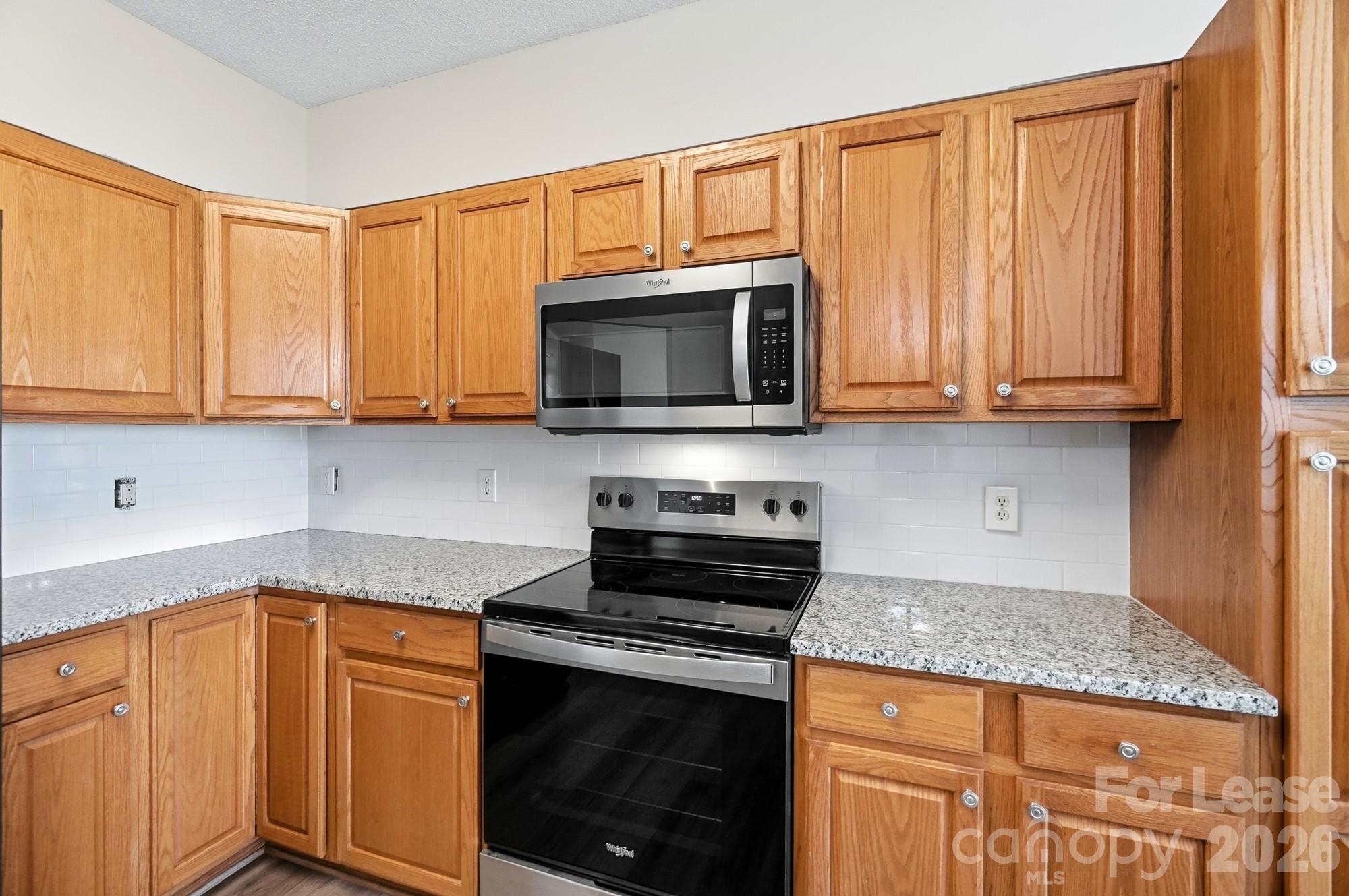 13931 Dingess Road Property Photo 11
