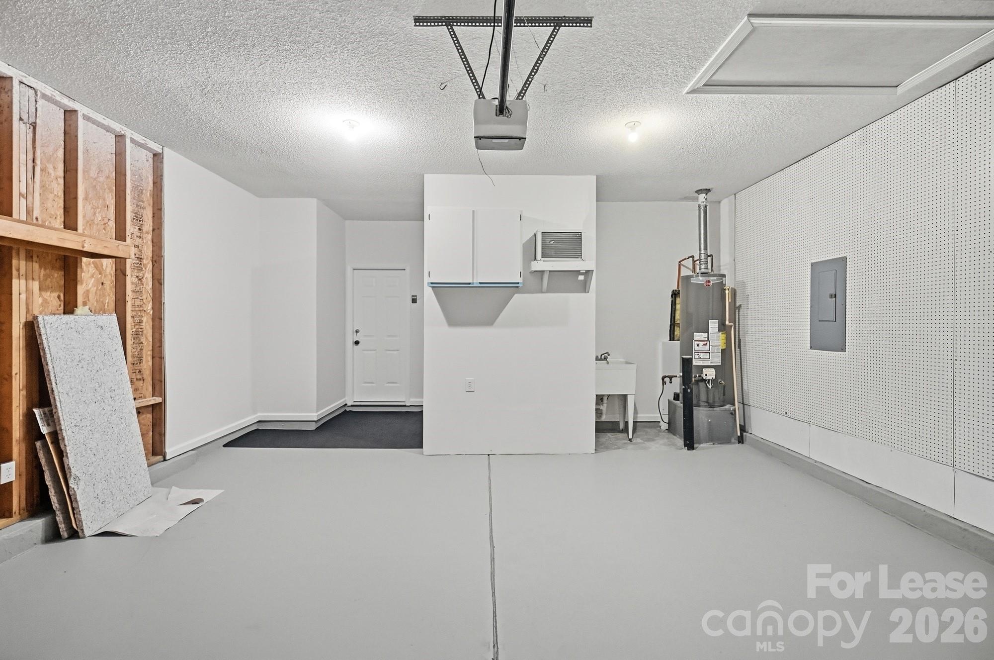 13931 Dingess Road Property Photo 22