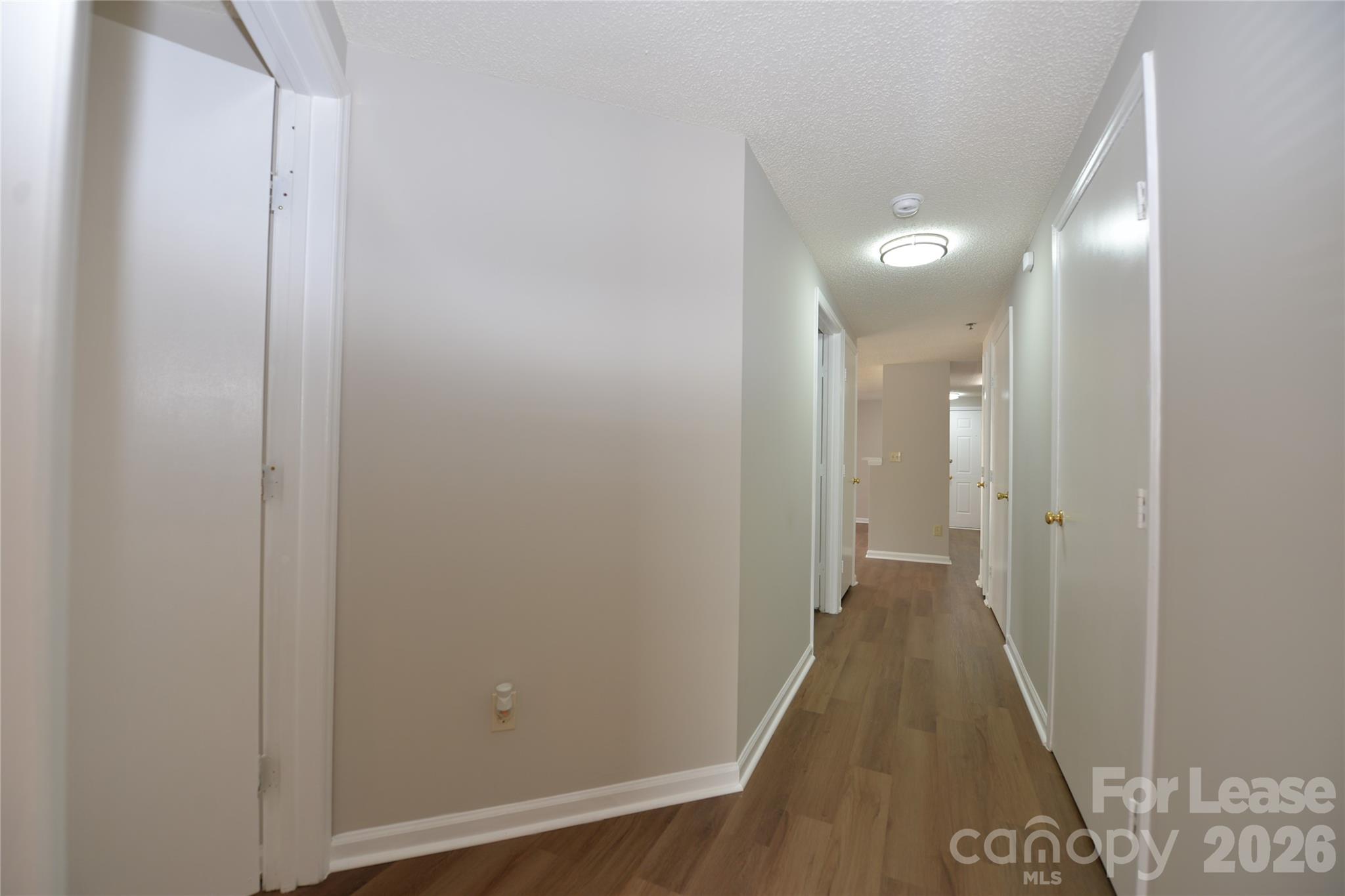 1649 Arlyn Circle Property Photo 9