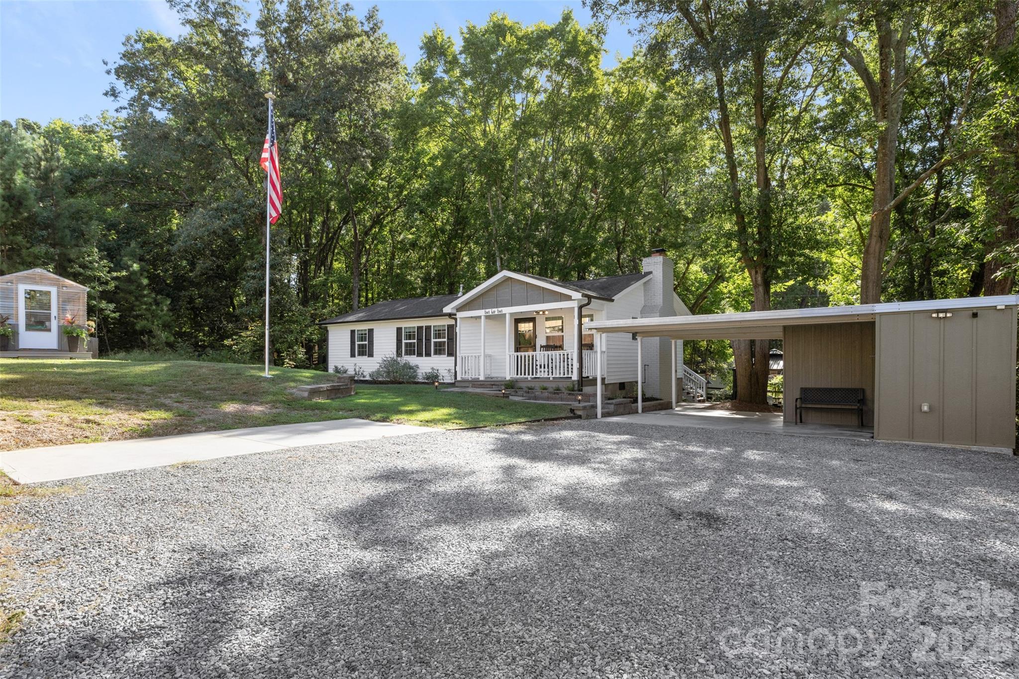 424 Arbor Drive Property Photo 17