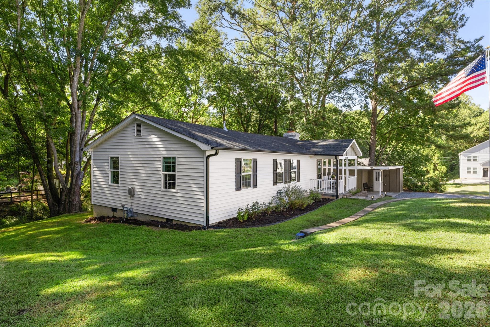 424 Arbor Drive Property Photo 20