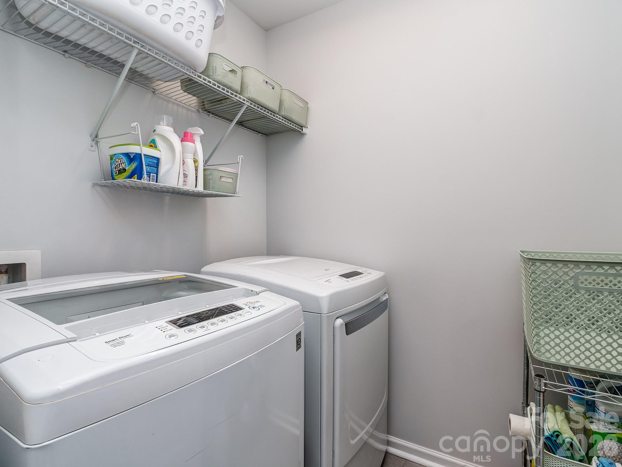 915 Wicawa Road Property Photo 24