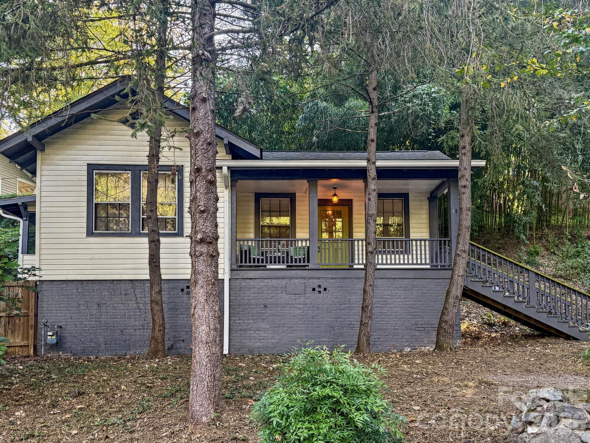 18 Wood Avenue Property Photo 1