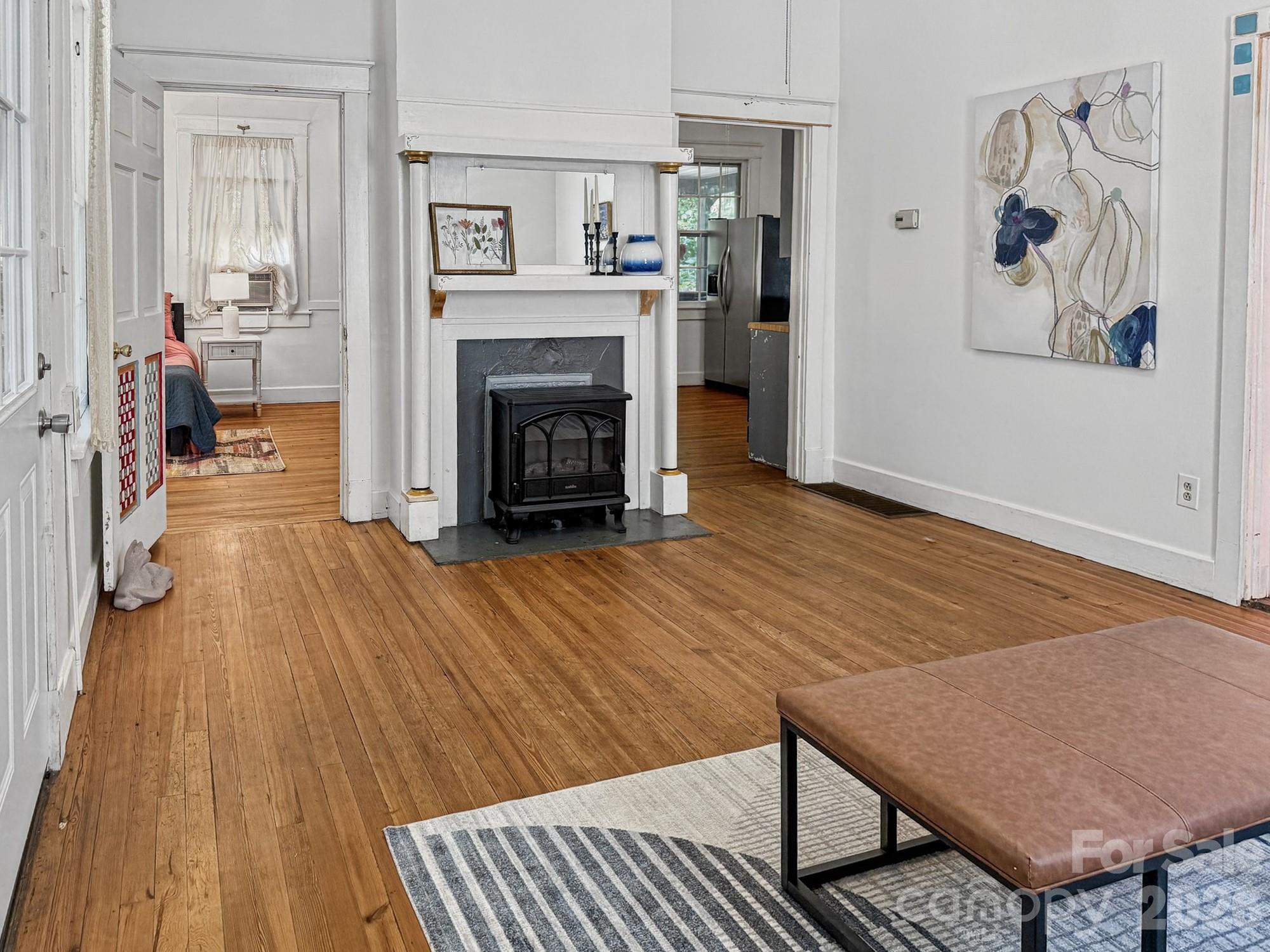 18 Wood Avenue Property Photo 4