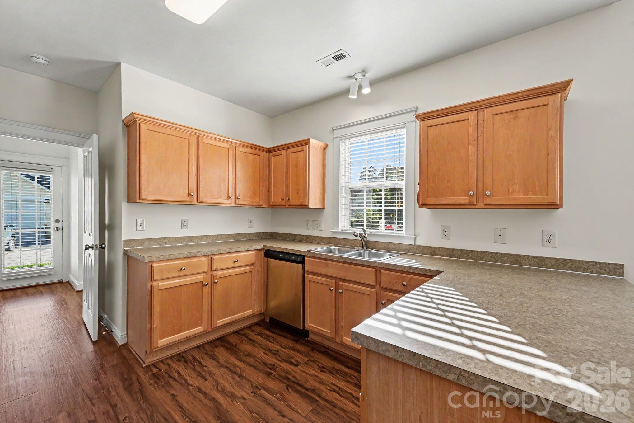13640 Swinton Road Property Photo 9
