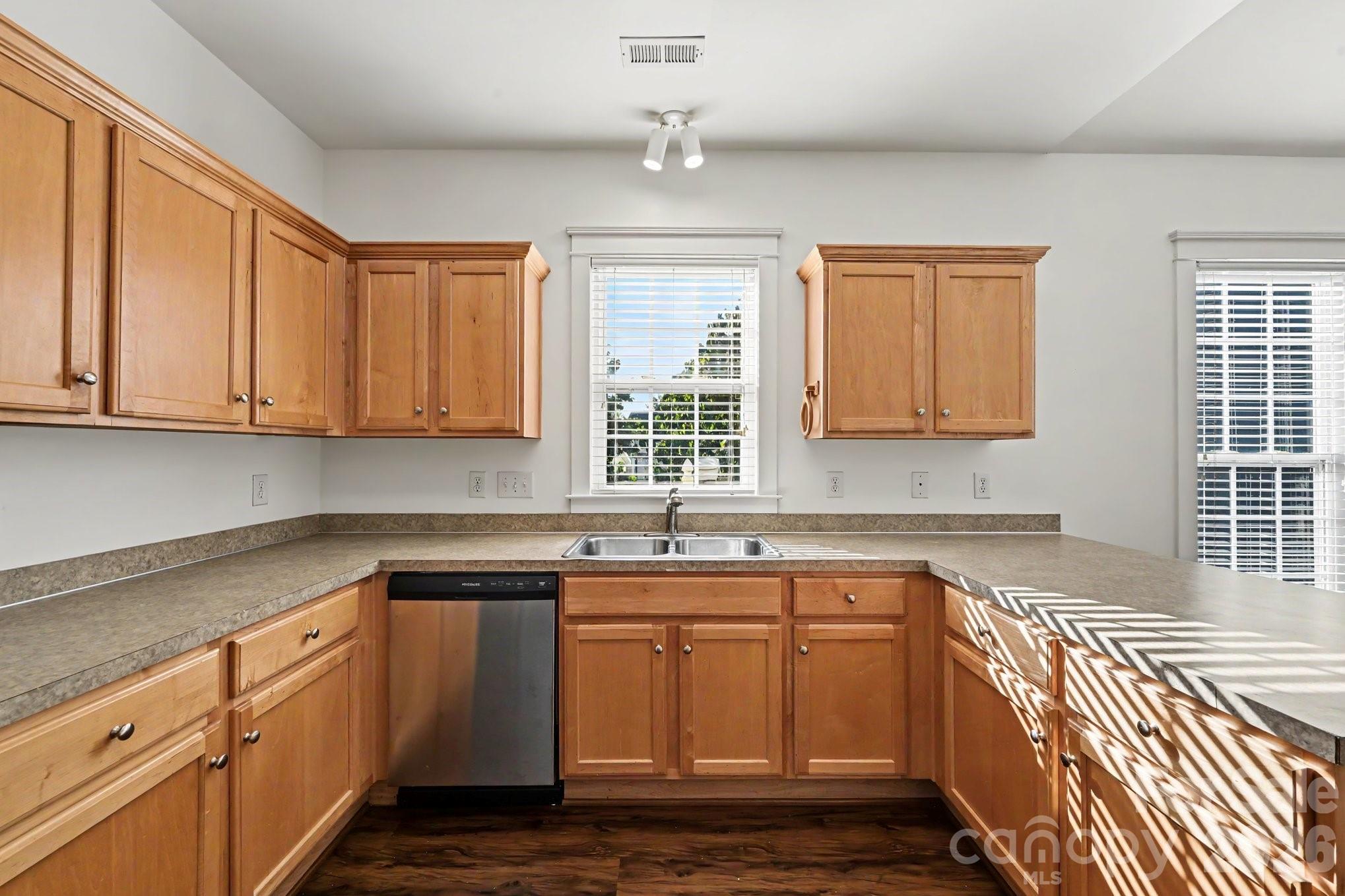 13640 Swinton Road Property Photo 13