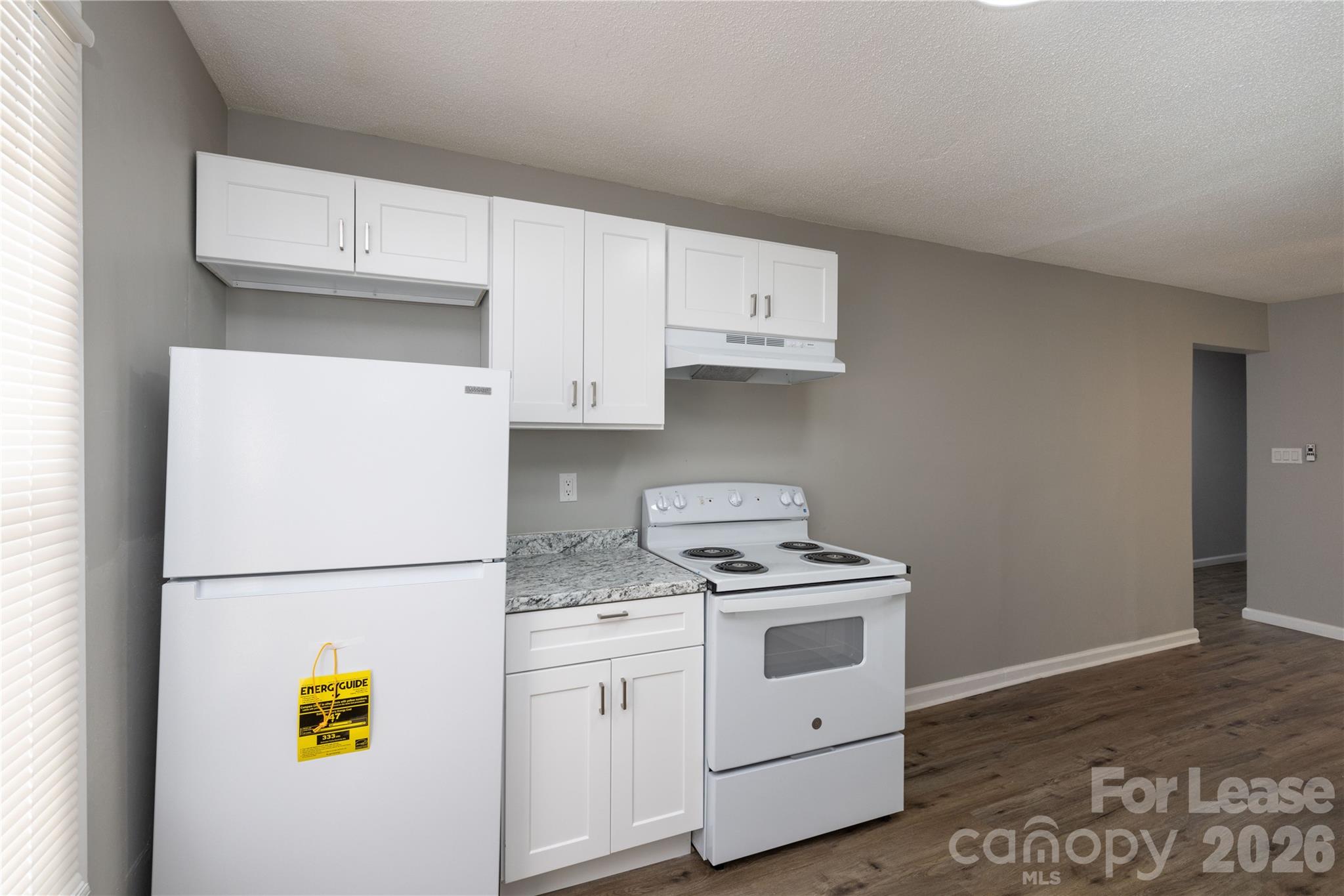 446 W Main Street 4 Property Photo 16