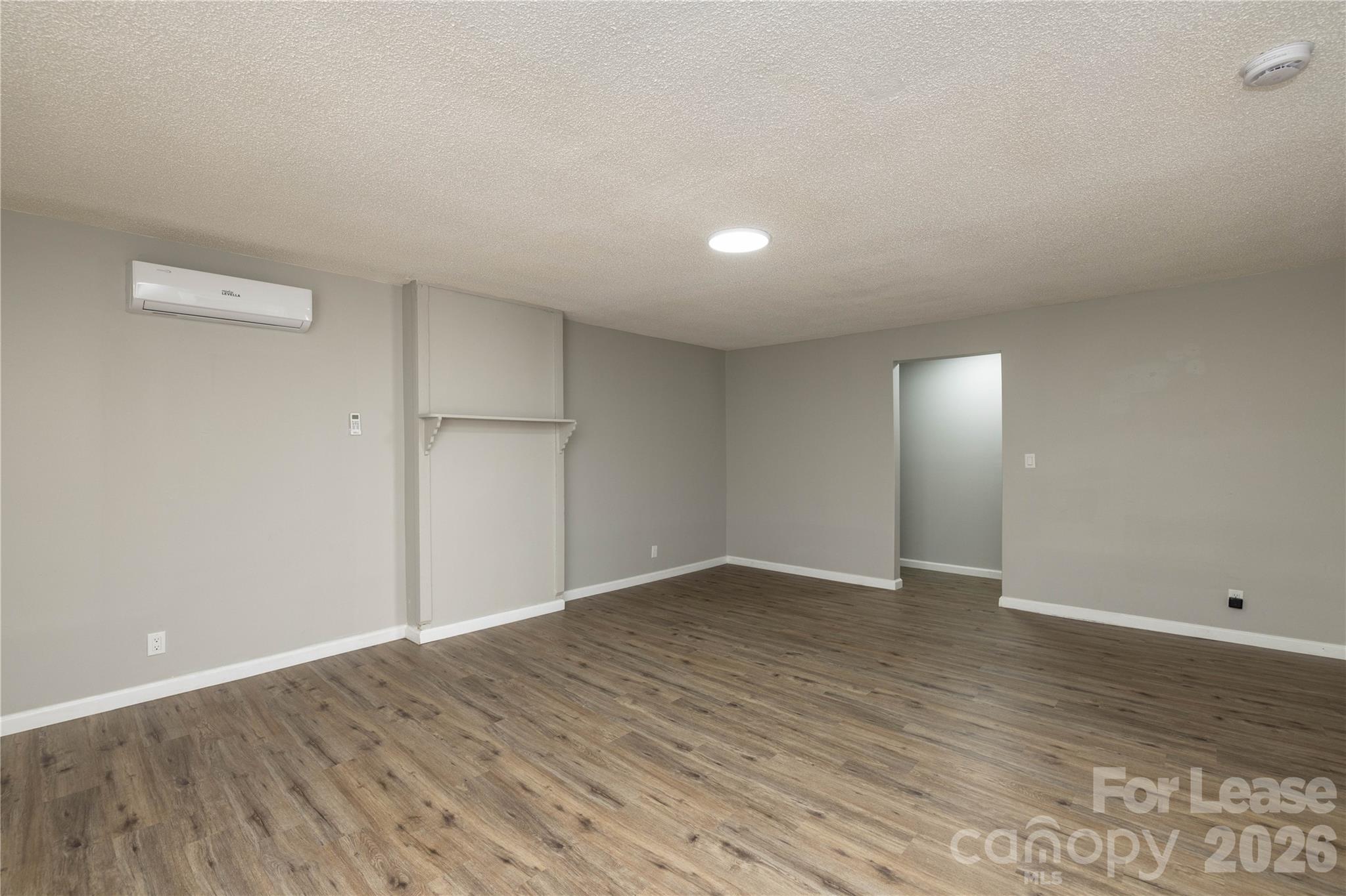 446 W Main Street 4 Property Photo 24