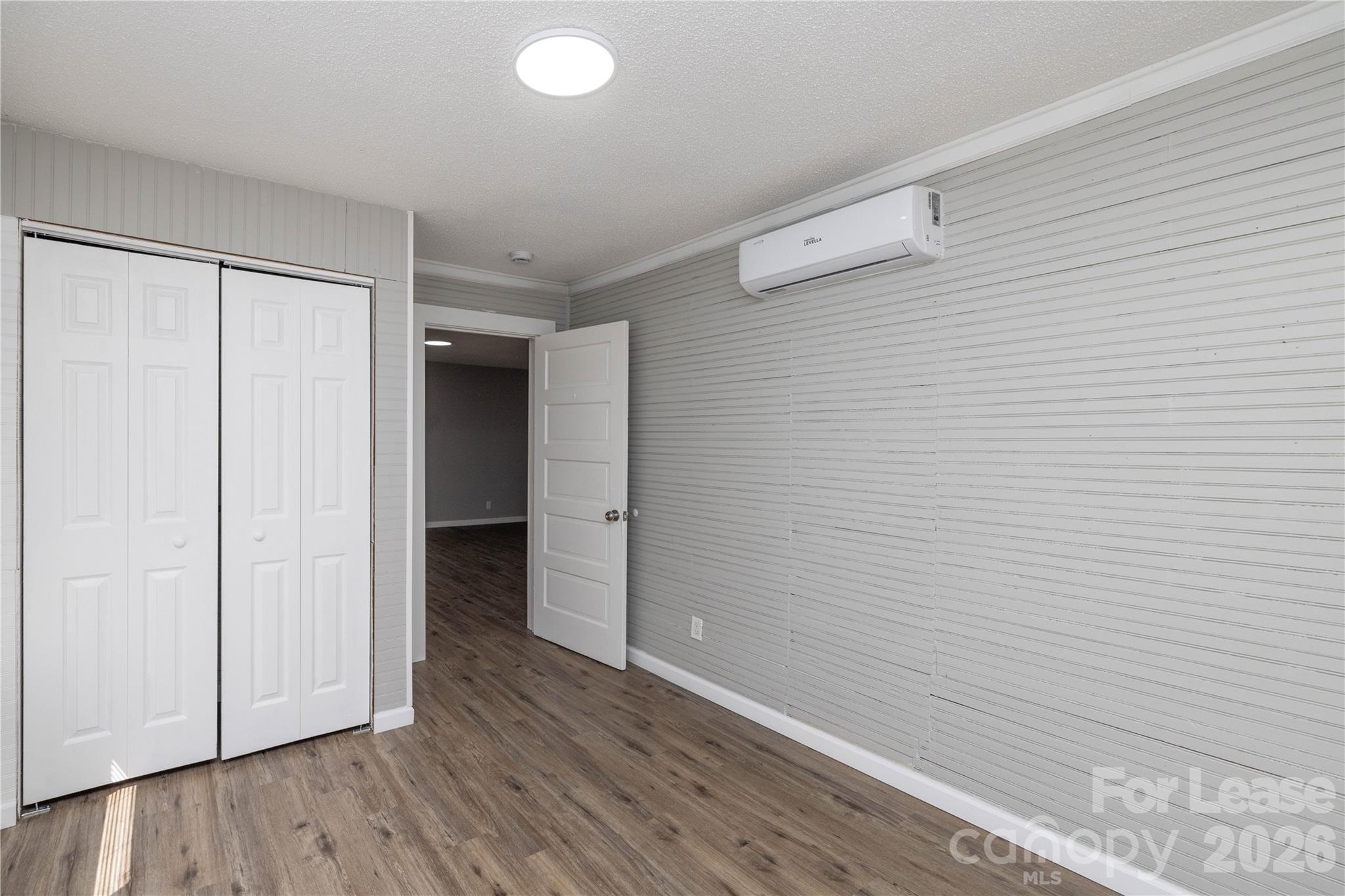 446 W Main Street 4 Property Photo 28