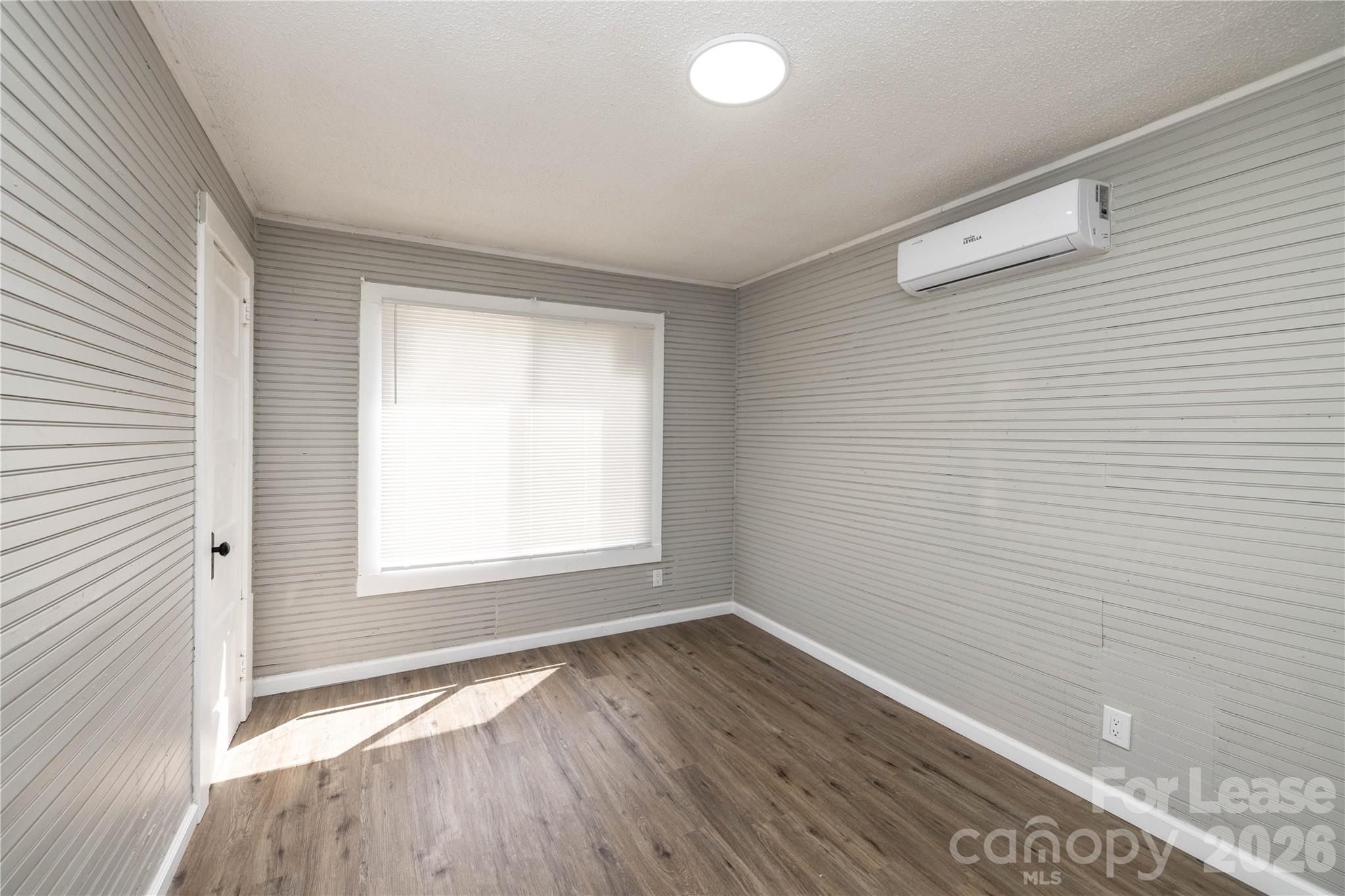 446 W Main Street 4 Property Photo 30