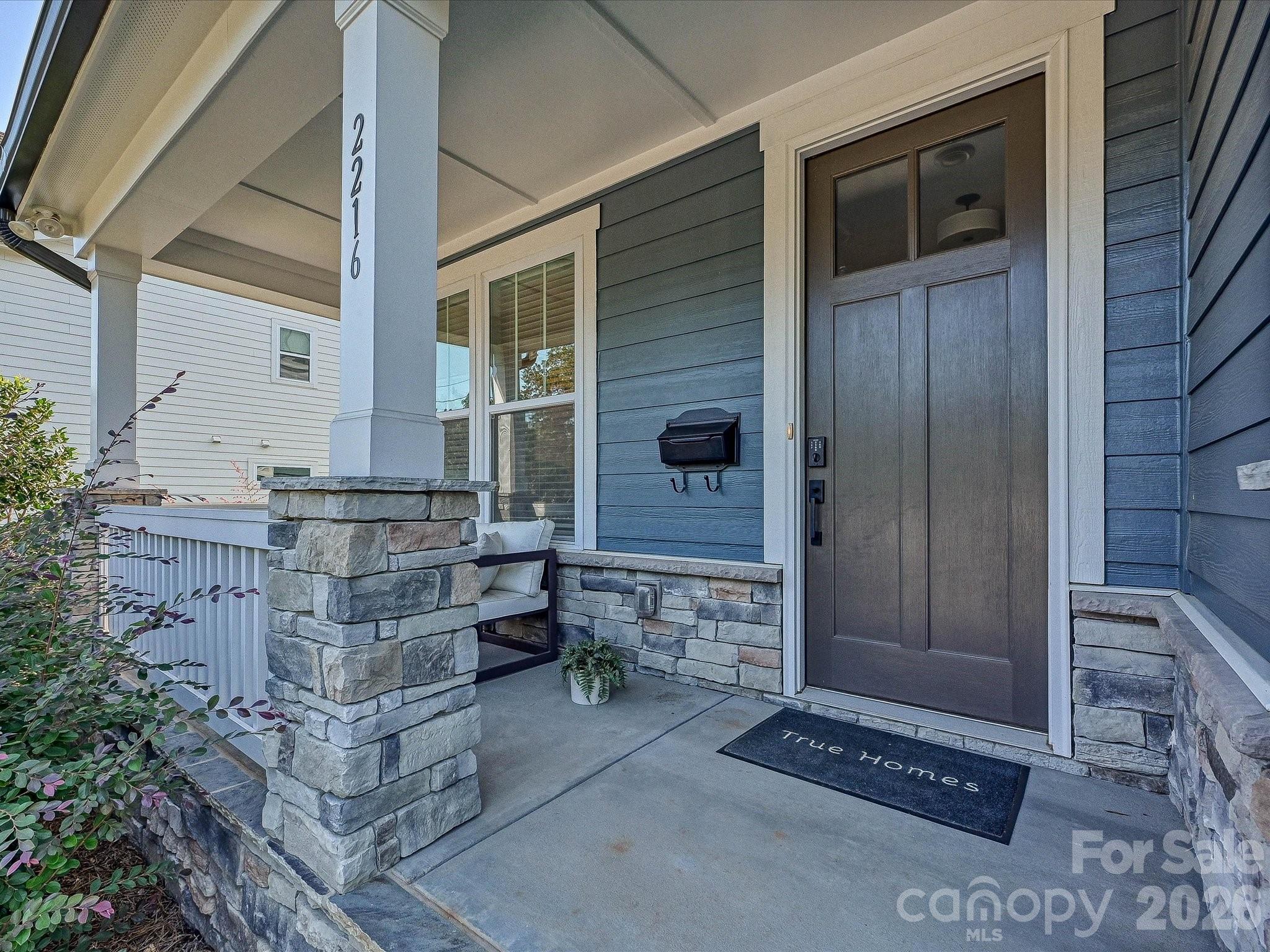 2216 Catalina Avenue Property Photo 3