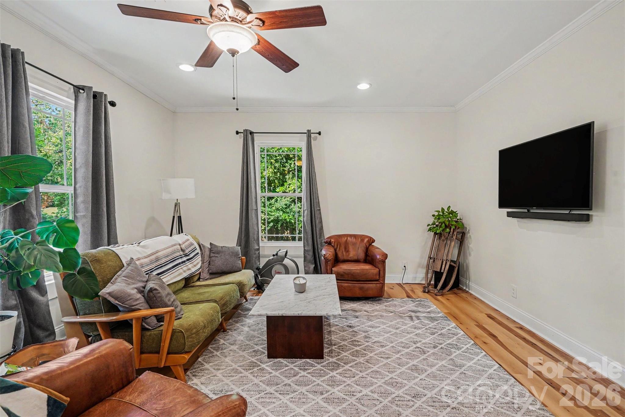 317 Mccardell Street 10 Property Photo 3