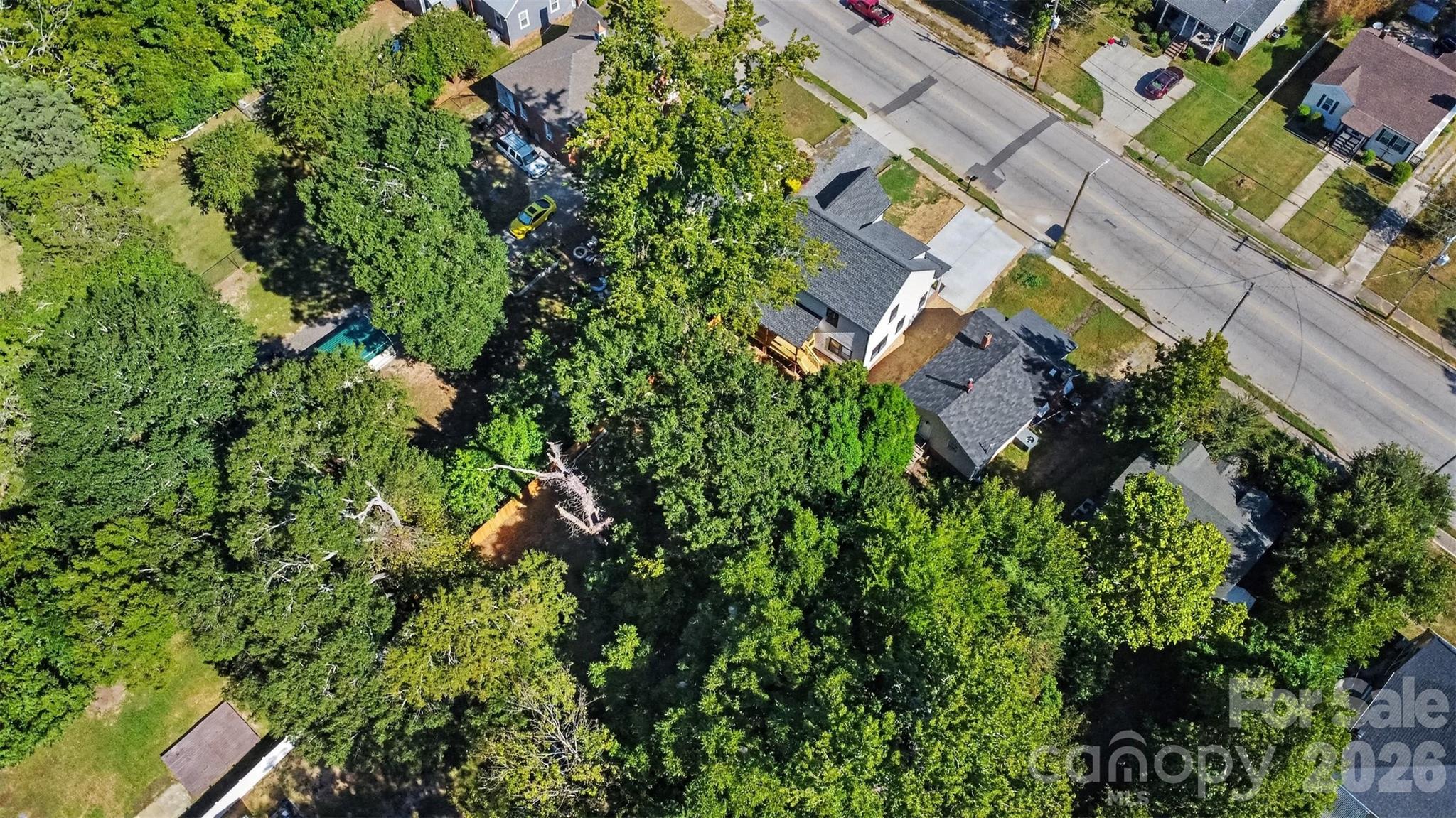 638 E Black Street Property Photo 30