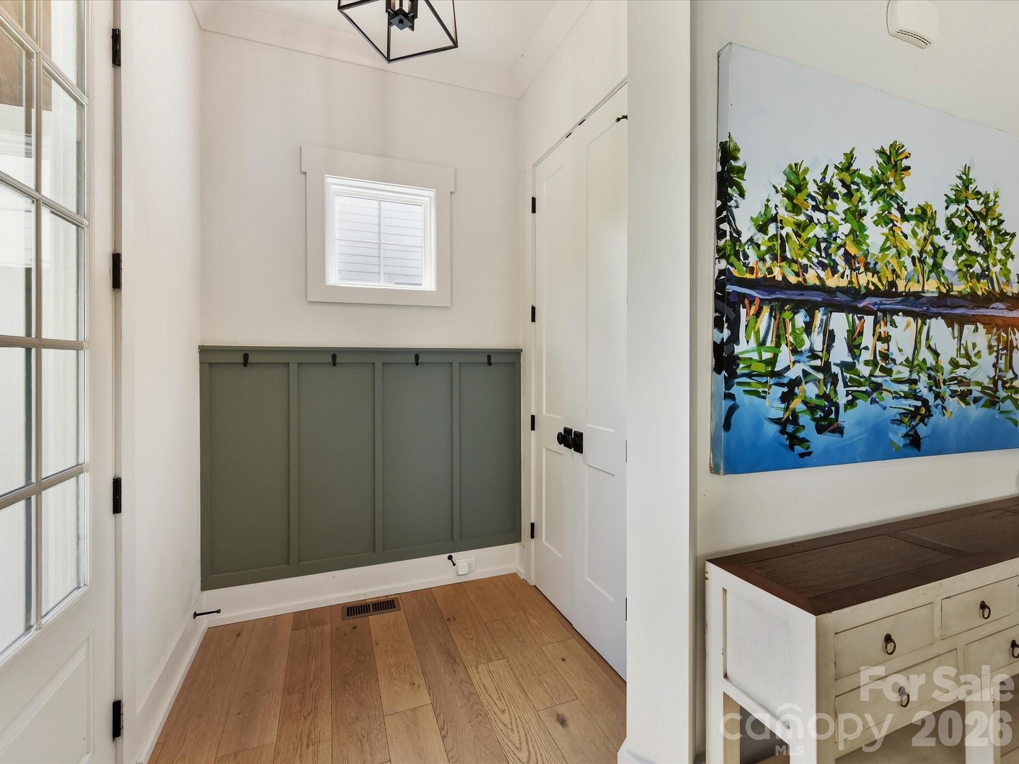 2405 Marlowe Avenue Property Photo 3