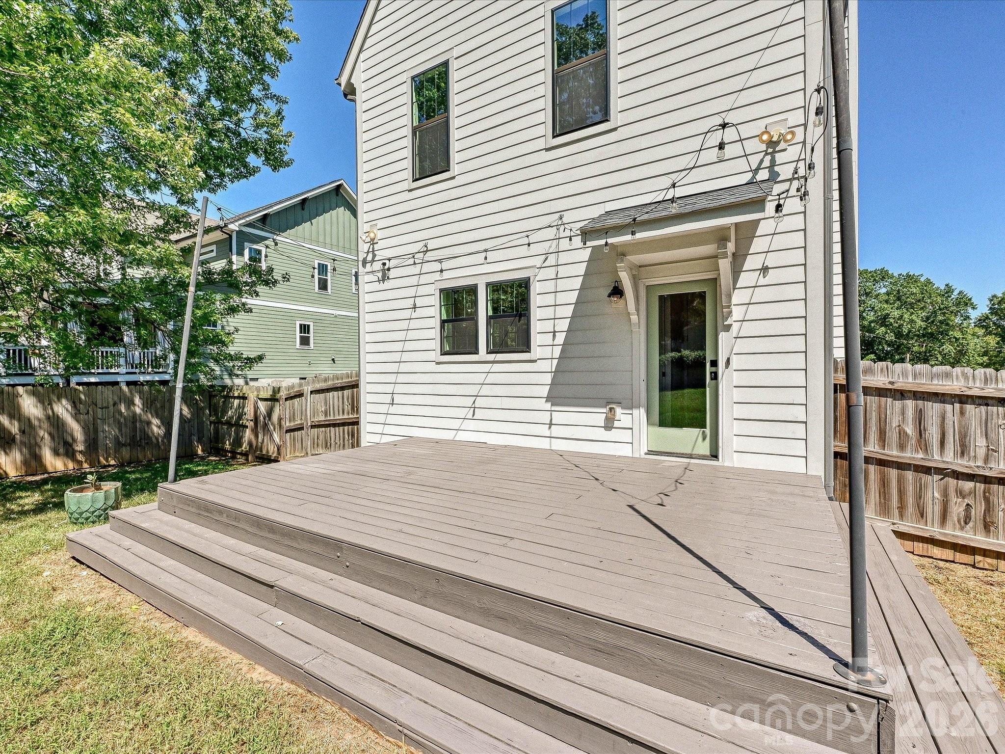 2405 Marlowe Avenue Property Photo 30