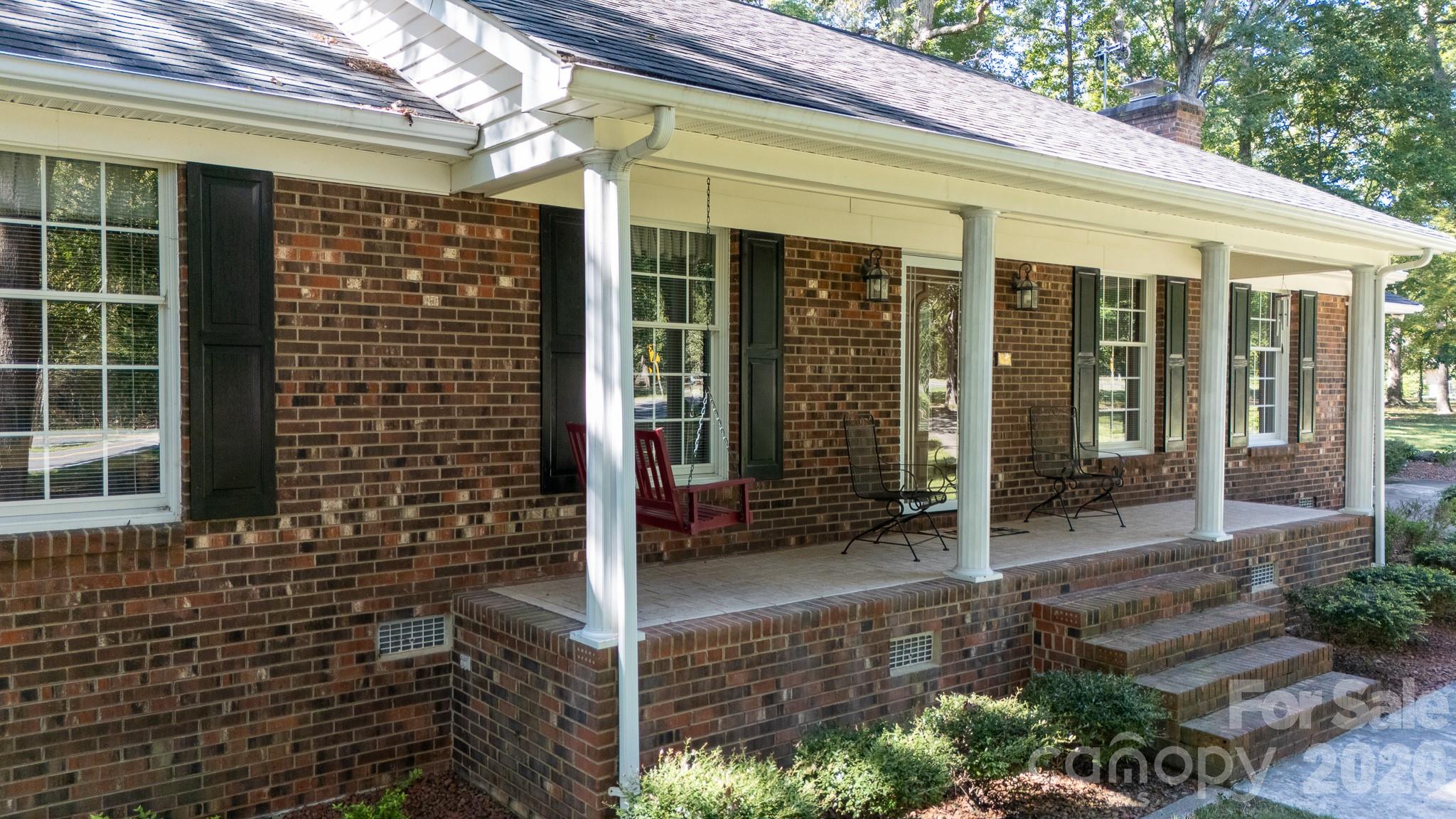 1709 Lawyers Road Property Photo 2