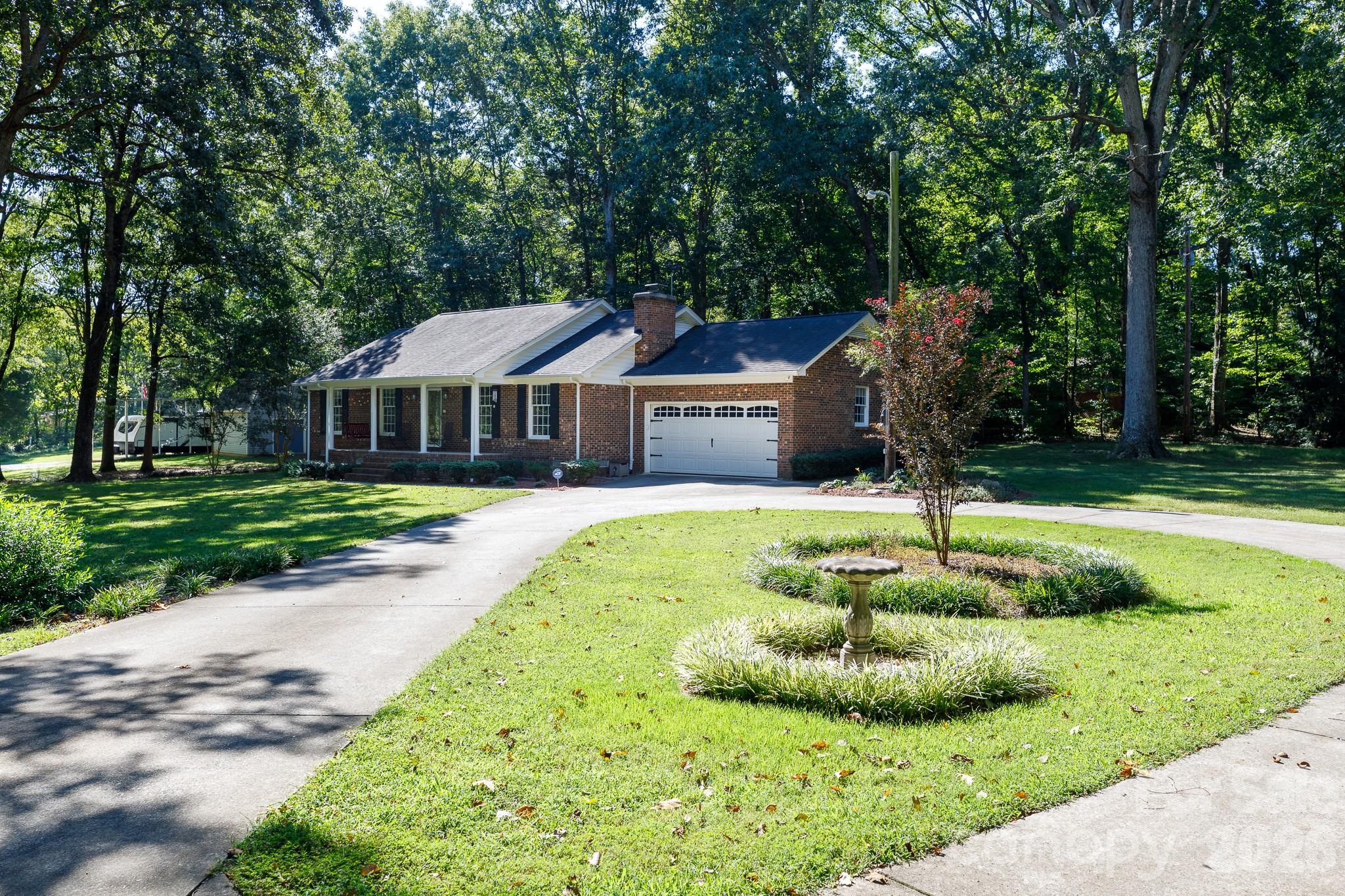 1709 Lawyers Road Property Photo 3