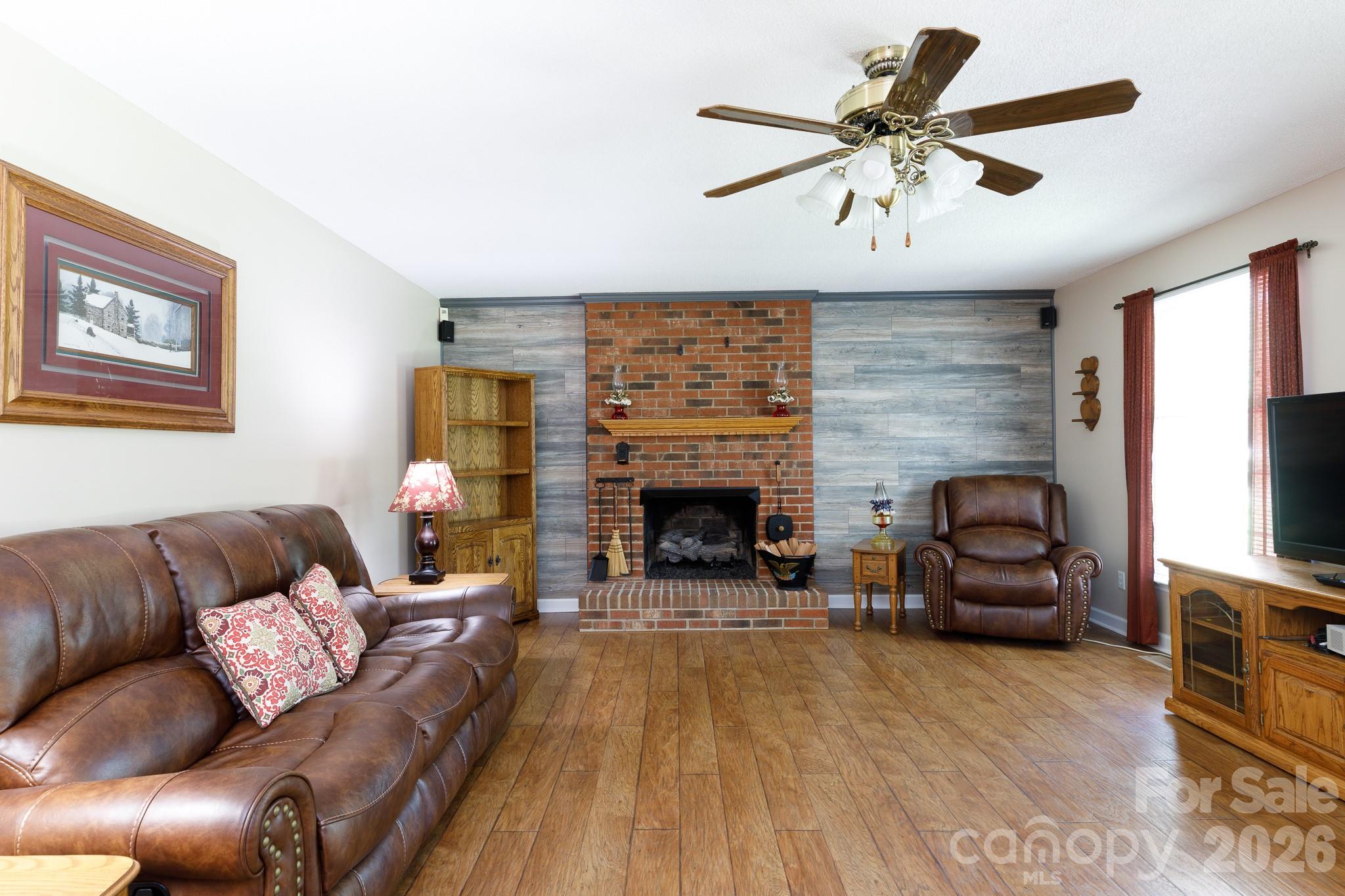 1709 Lawyers Road Property Photo 5