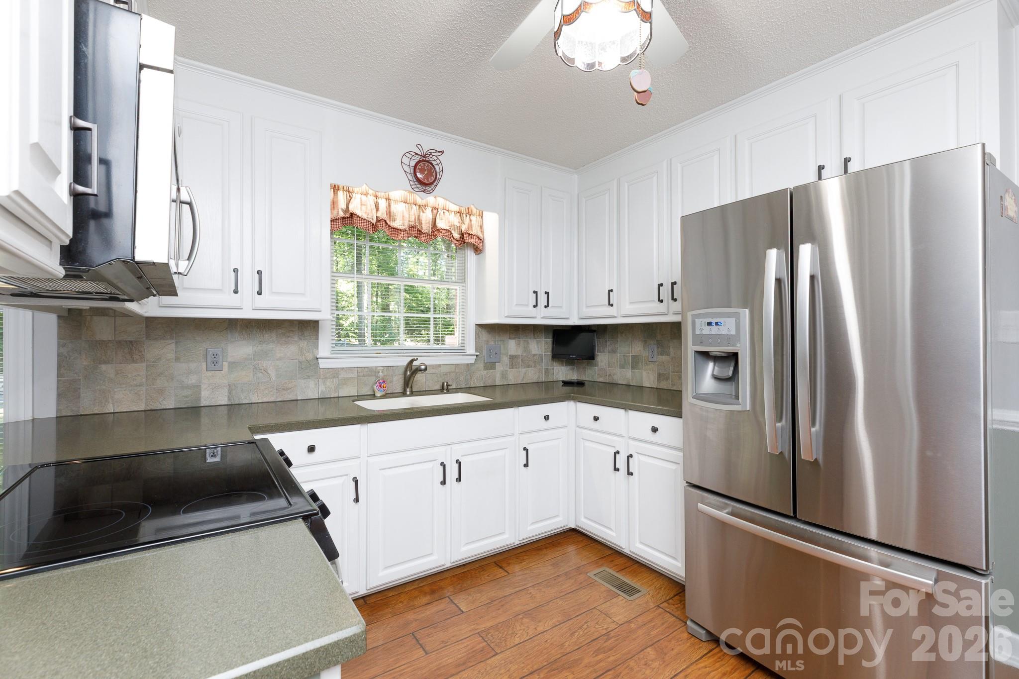 1709 Lawyers Road Property Photo 8