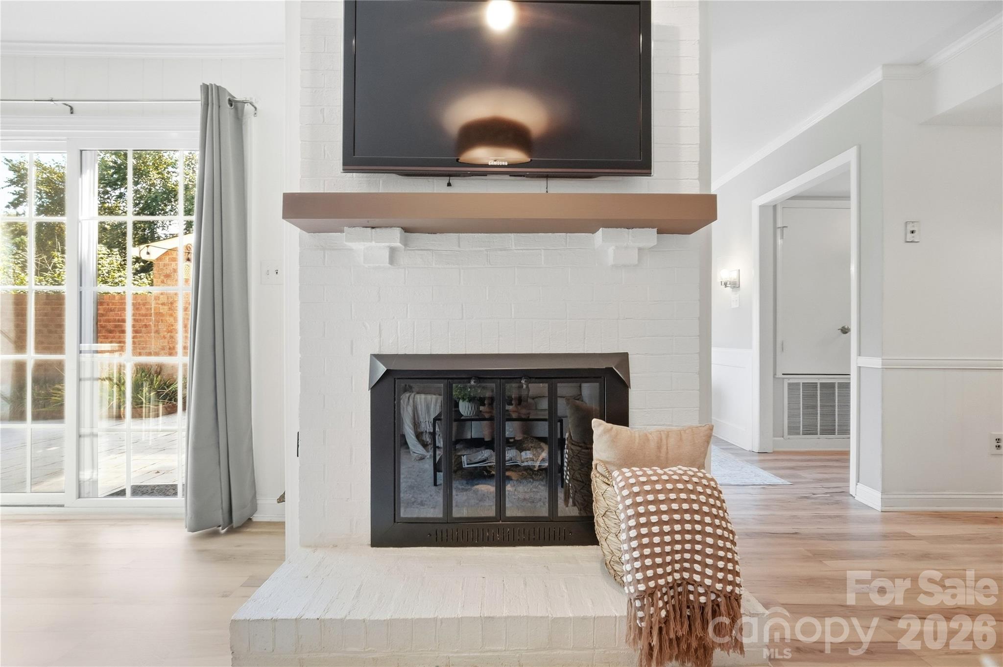 6816 Dumbarton Drive Property Photo 14