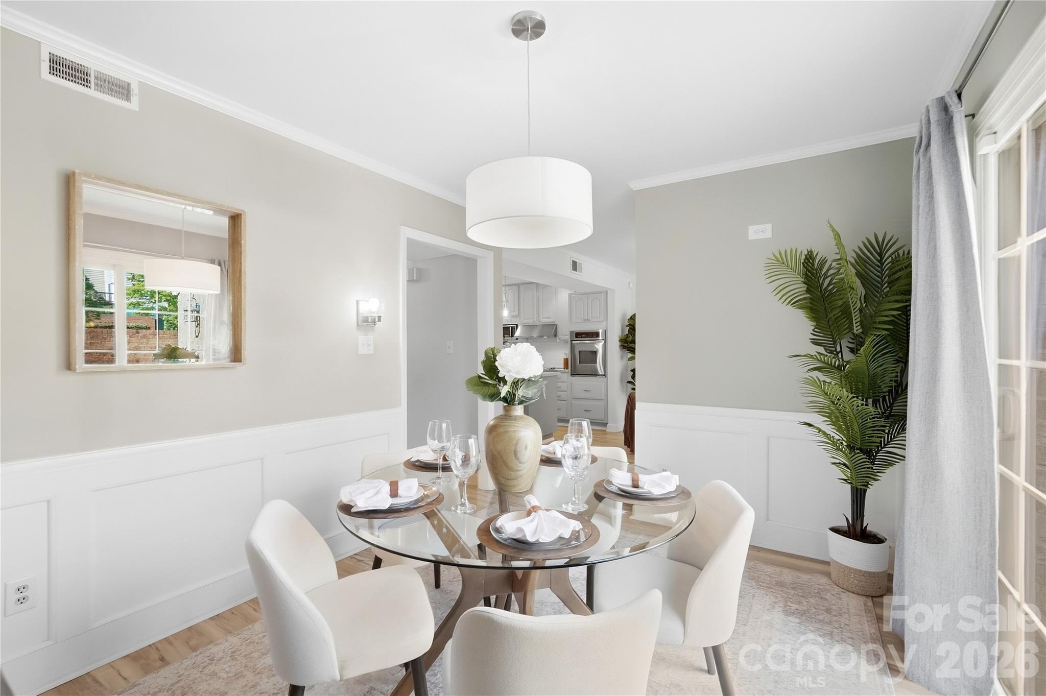 6816 Dumbarton Drive Property Photo 16