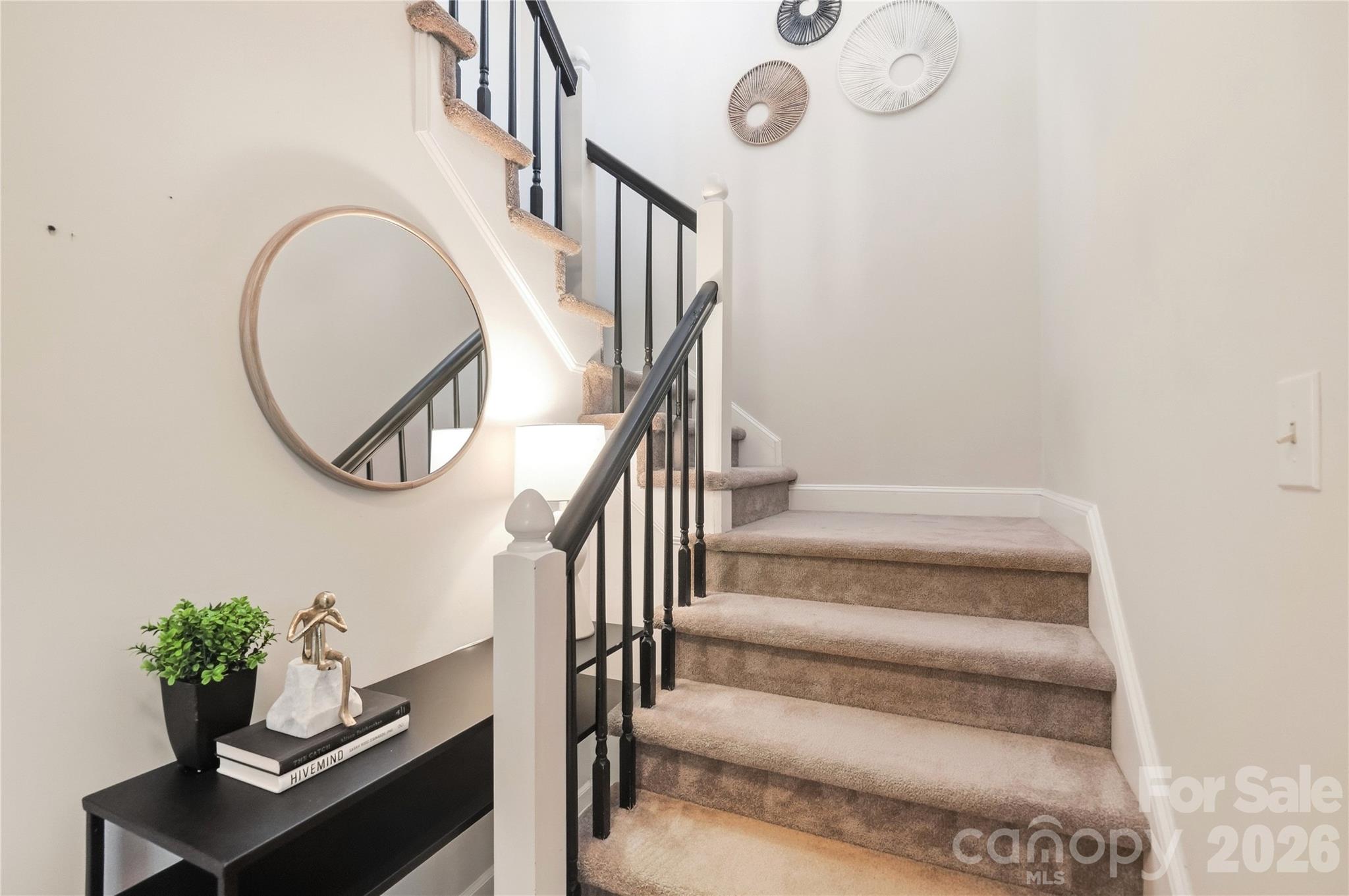 6816 Dumbarton Drive Property Photo 18