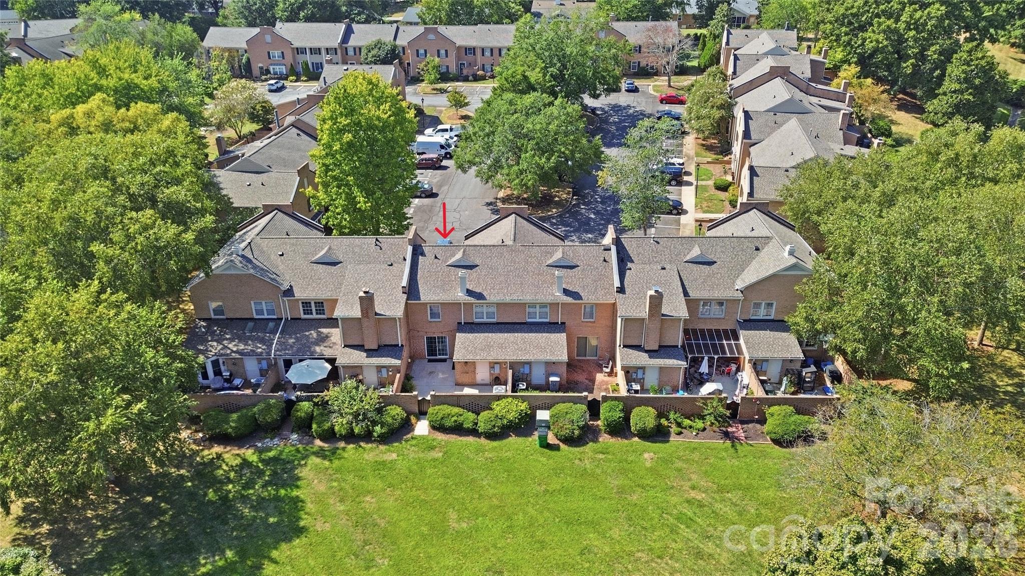 6816 Dumbarton Drive Property Photo 33